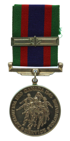 WW2 Canadian Volunteer Service Medal with Overseas Service Badge
