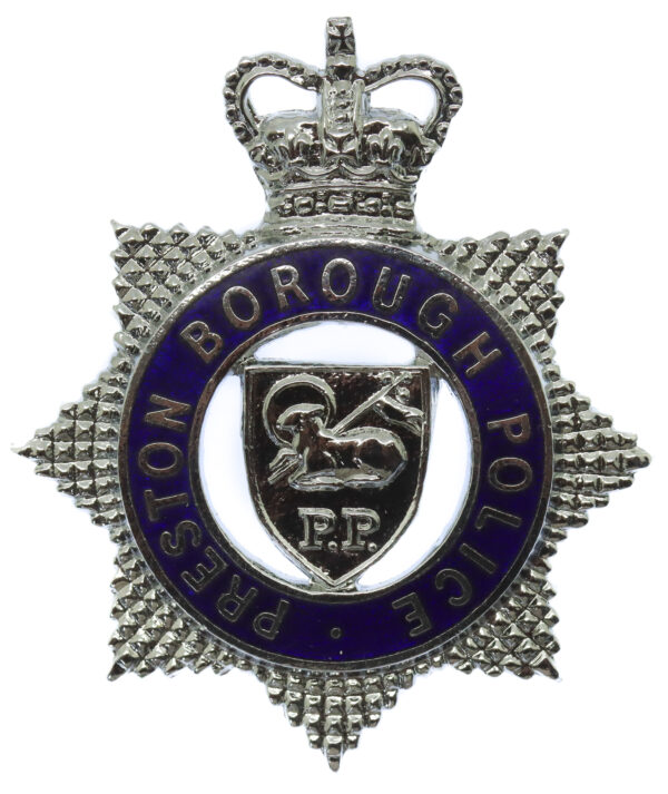 Preston Borough Police Senior Officer's Enamelled Cap Badge - Queen's Crown