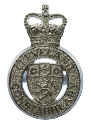 Cleveland Constabulary Cap Badge - Queen's Crown