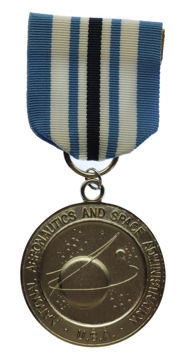 USA NASA Outstanding Service Medal Type 1