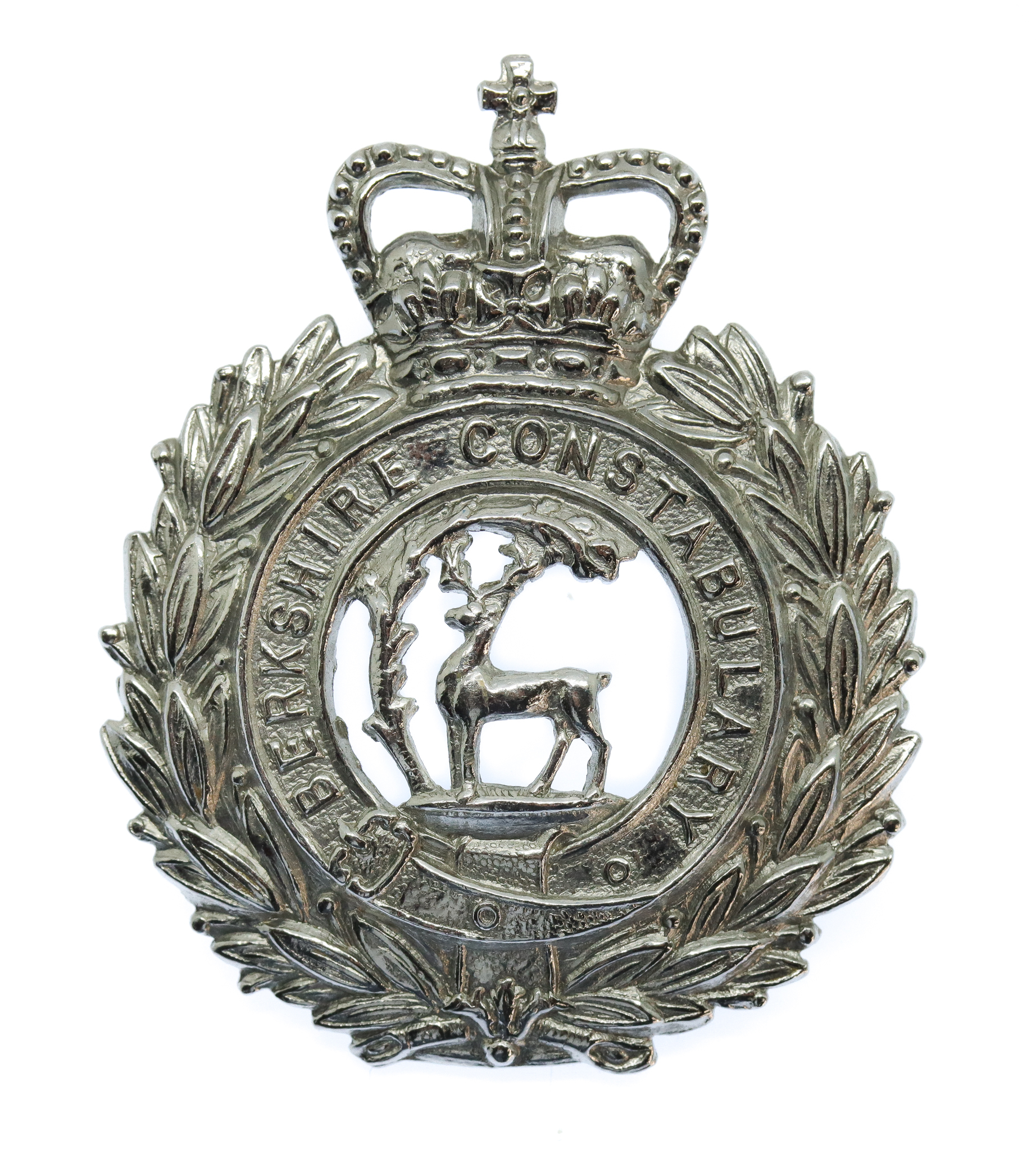Berkshire Constabulary Wreath Cap Badge - Queen's Crown