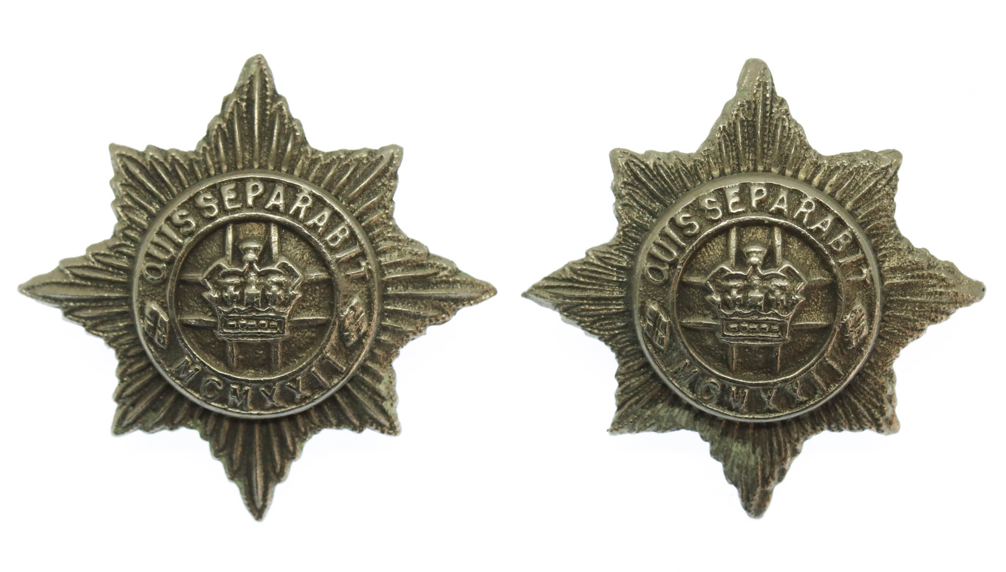 Pair of 4th/7th Royal Dragoon Guards White Metal Collar Badges 