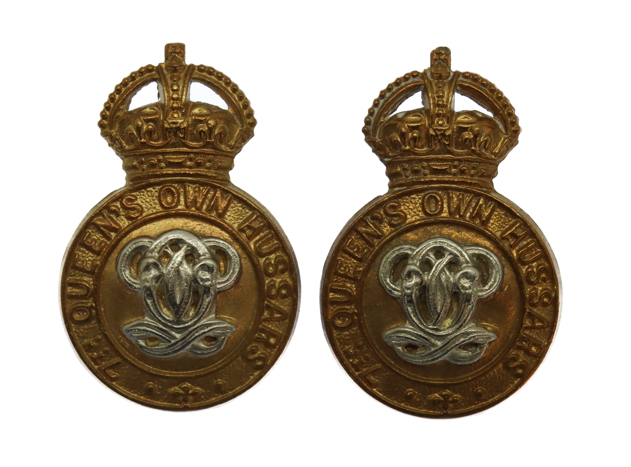 Pair of 7th Queen's Own Hussars Collar Badges - King's Crown