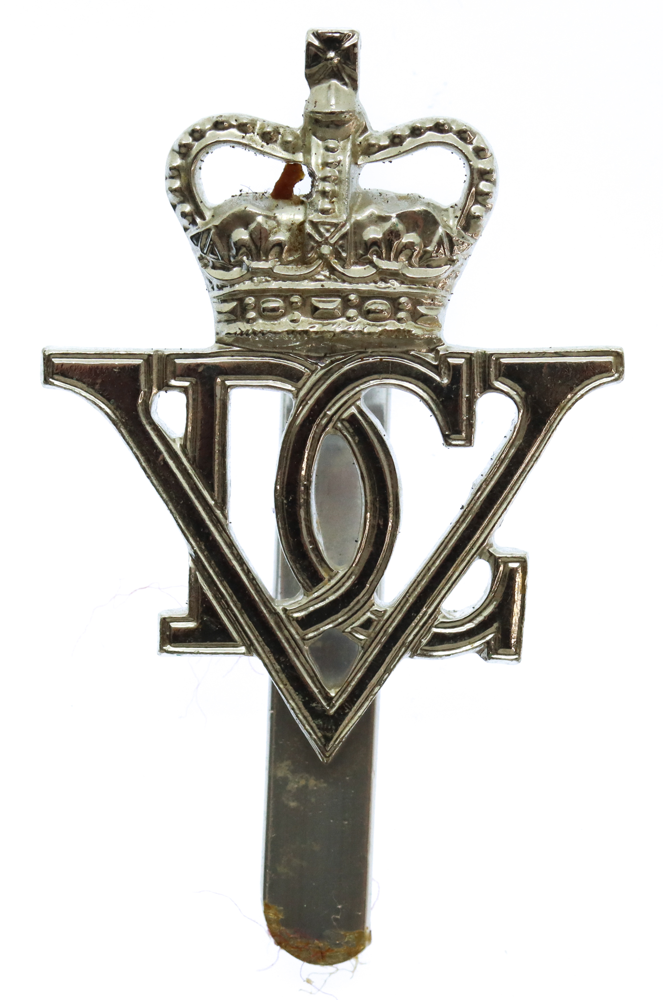 5th (Royal Inniskilling) Dragon Guards Anodised (Staybrite) Cap Badge