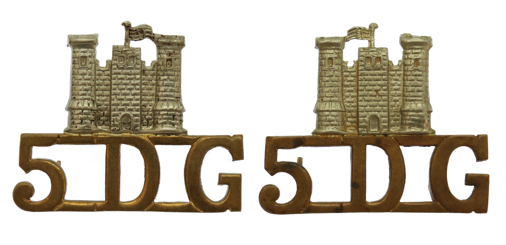 Pair of 5th (Royal Inniskilling) Dragon Guards (Castle/5DG) Shoulder Titles 