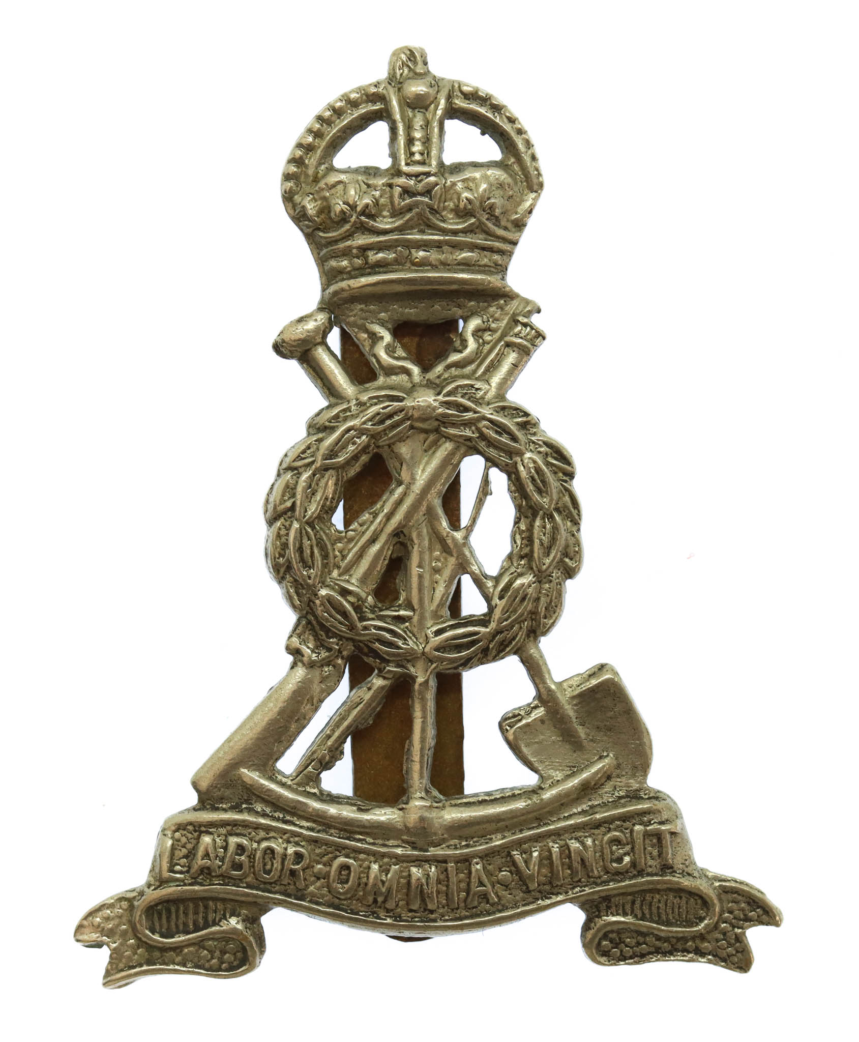 Royal Pioneer Corps (Armoured Units) White Metal Cap Badge 