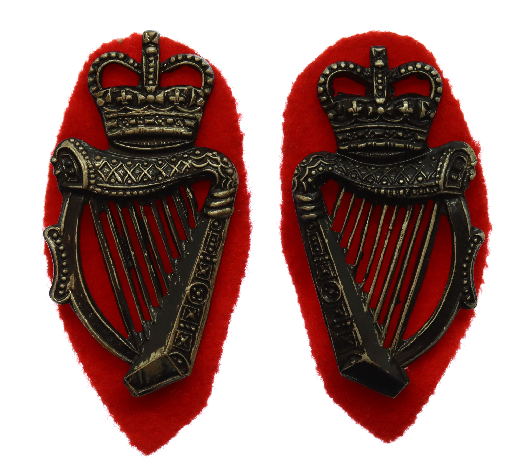 Pair of Royal Ulster Constabulary (R.U.C.) Collar Badges - Queen's Crown