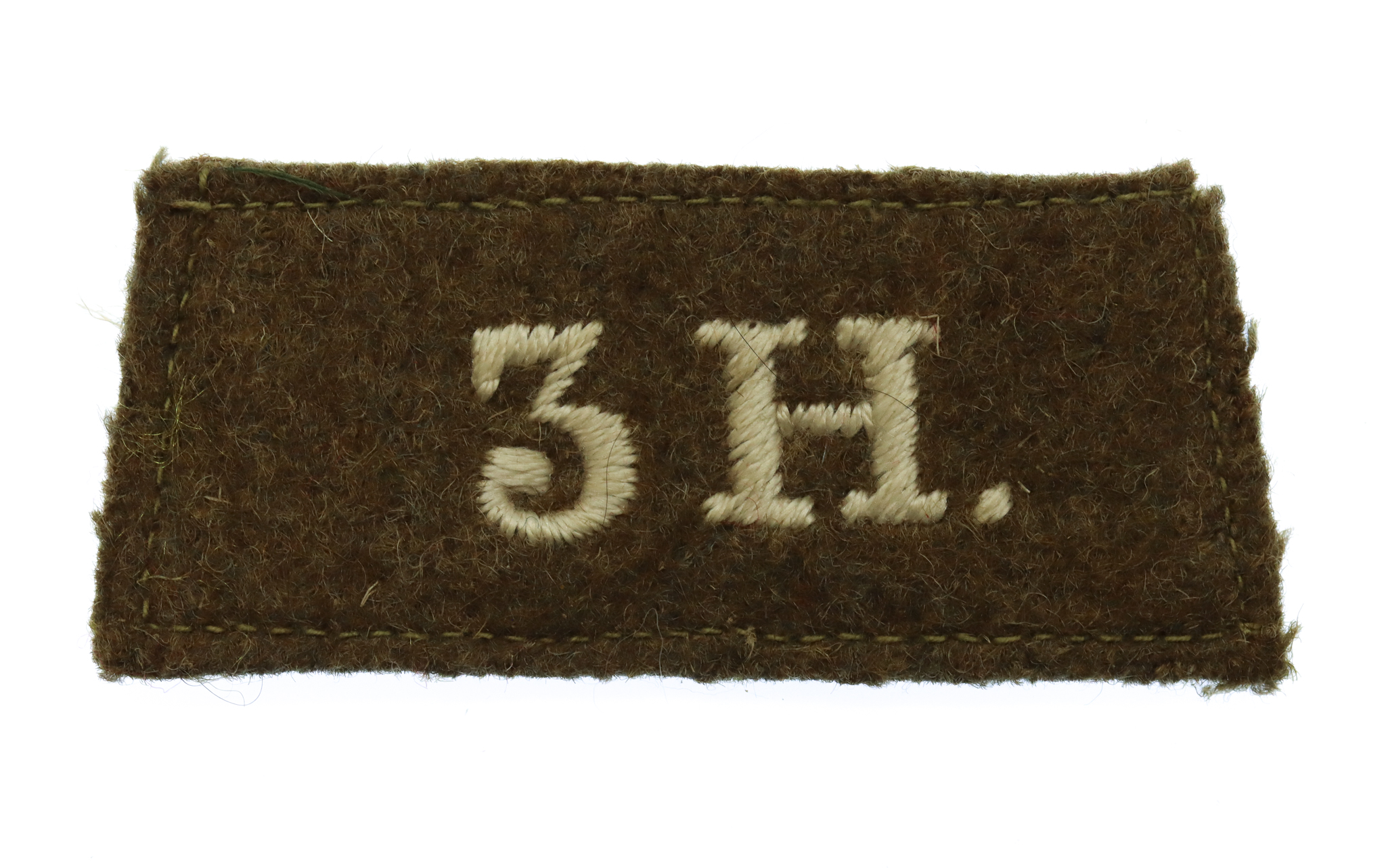3rd King's Own Hussars (3H) Cloth Slip On Shoulder Title