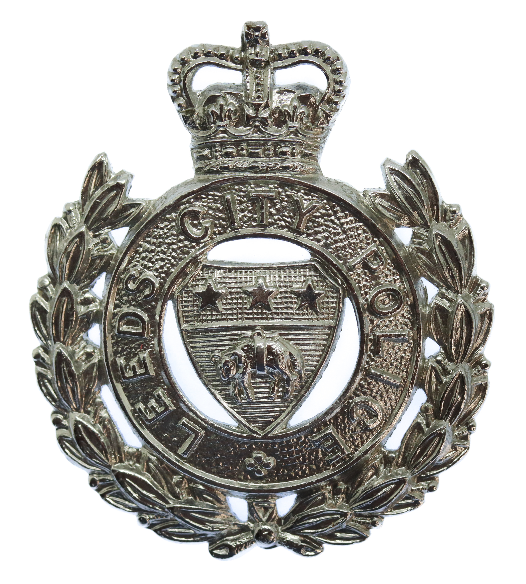Leeds City Police Wreath Cap Badge - Queen's Crown