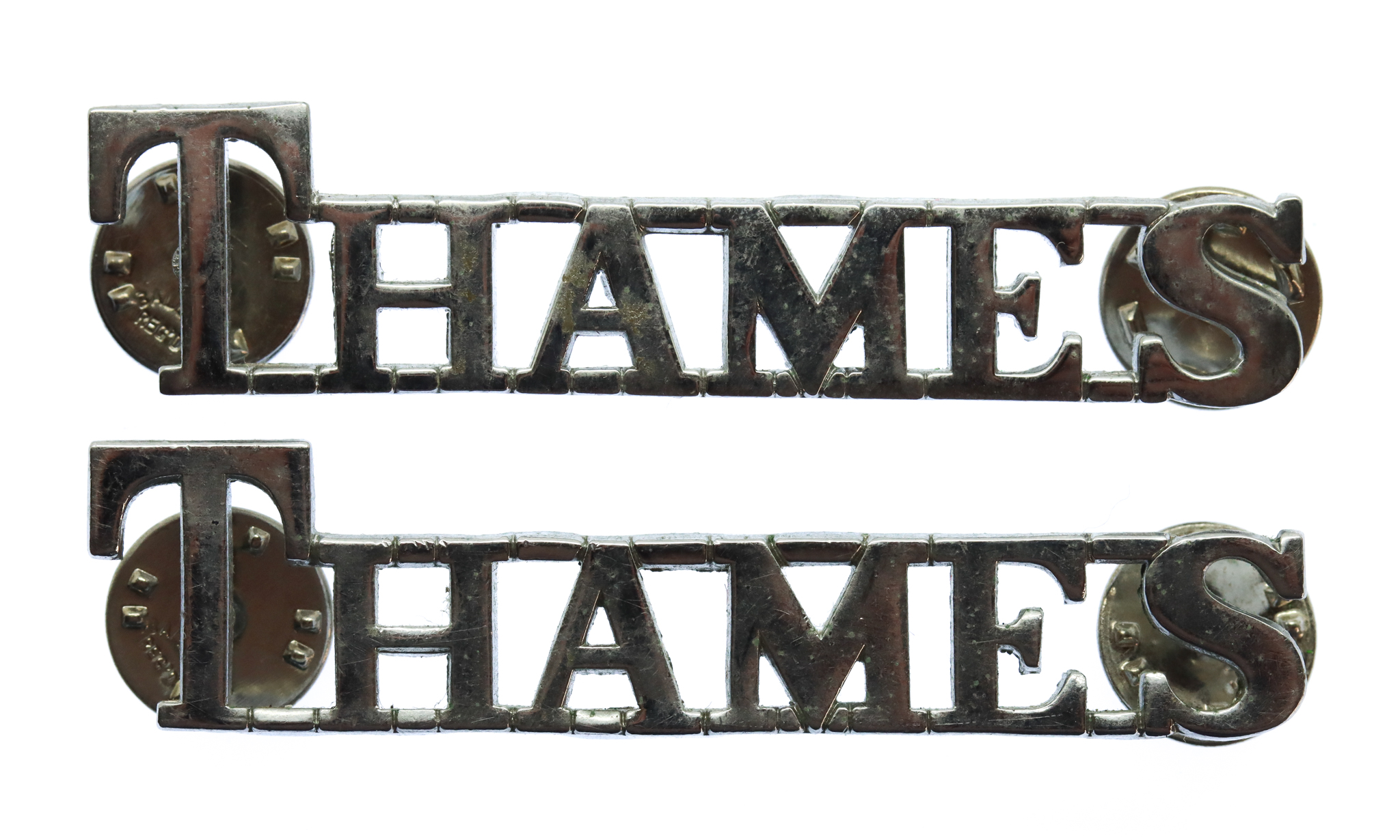 Pair of Thames River Police (THAMES) Collar Badges