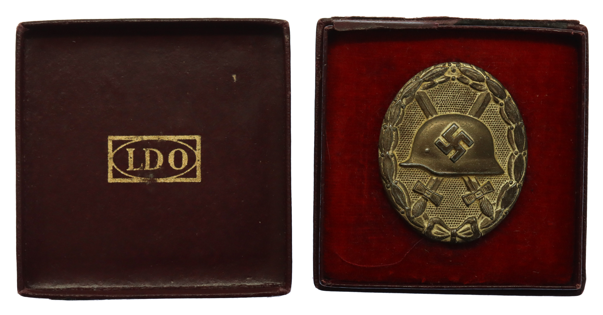 Germany WW2 Wound Badge in Silver with Box of Issue