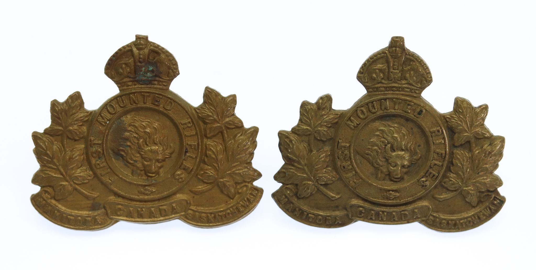Pair of Canadian 1st Mounted Rifles Battalion C.E.F. WW1 Collar Badges