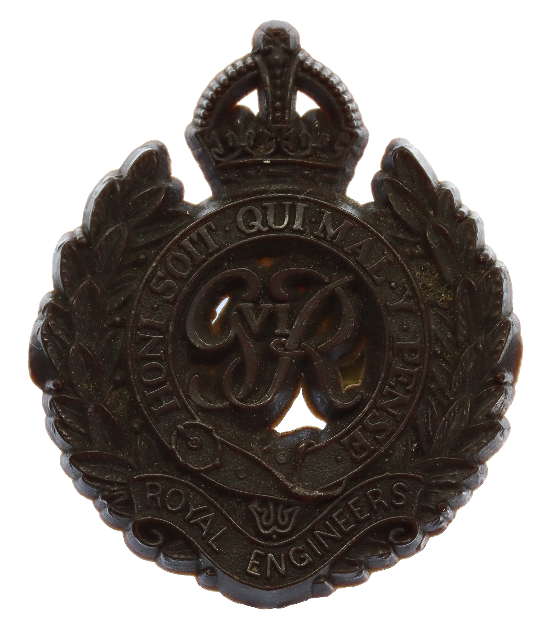Royal Engineers WW2 Plastic Economy Cap Badge 