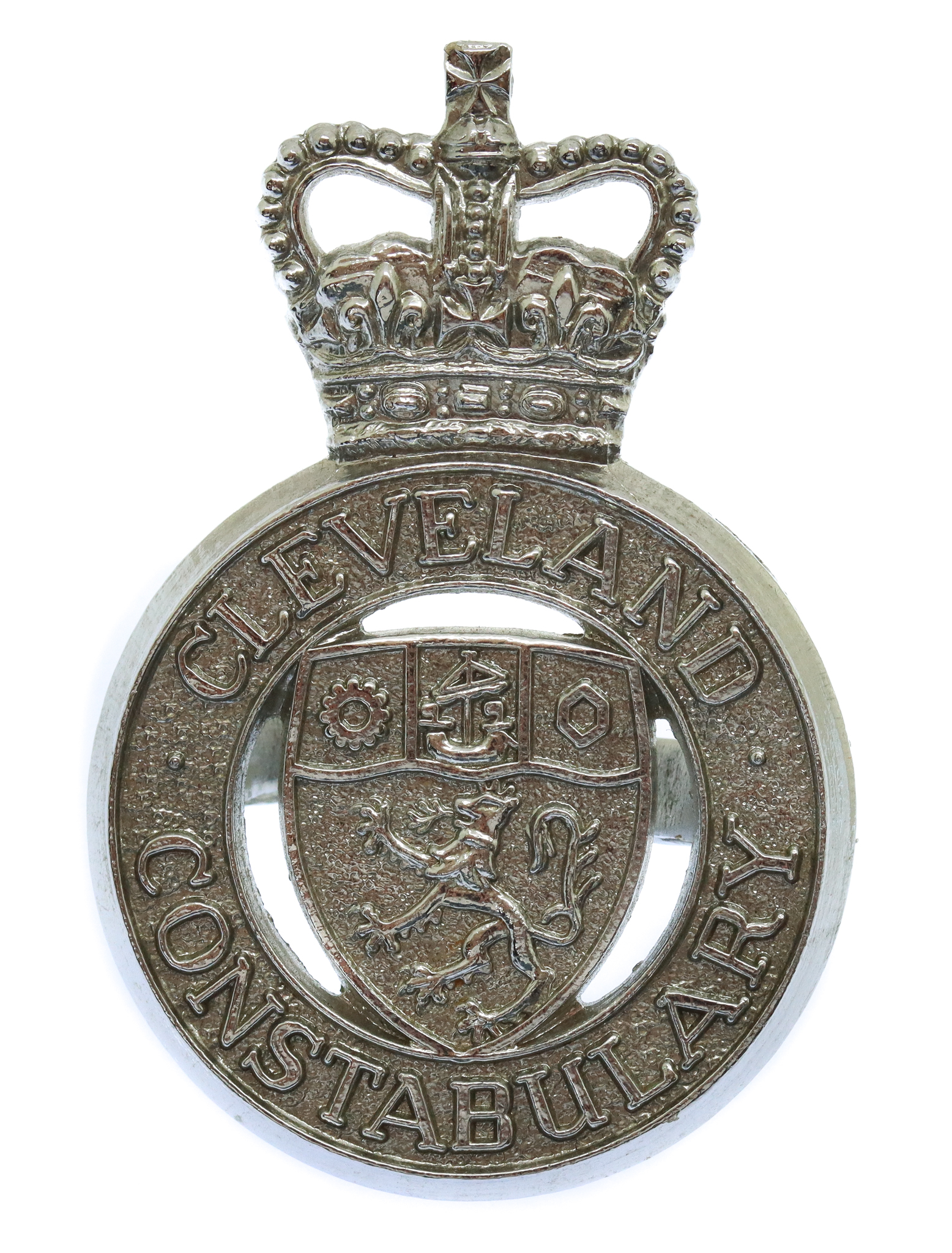 Cleveland Constabulary Cap Badge - Queen's Crown