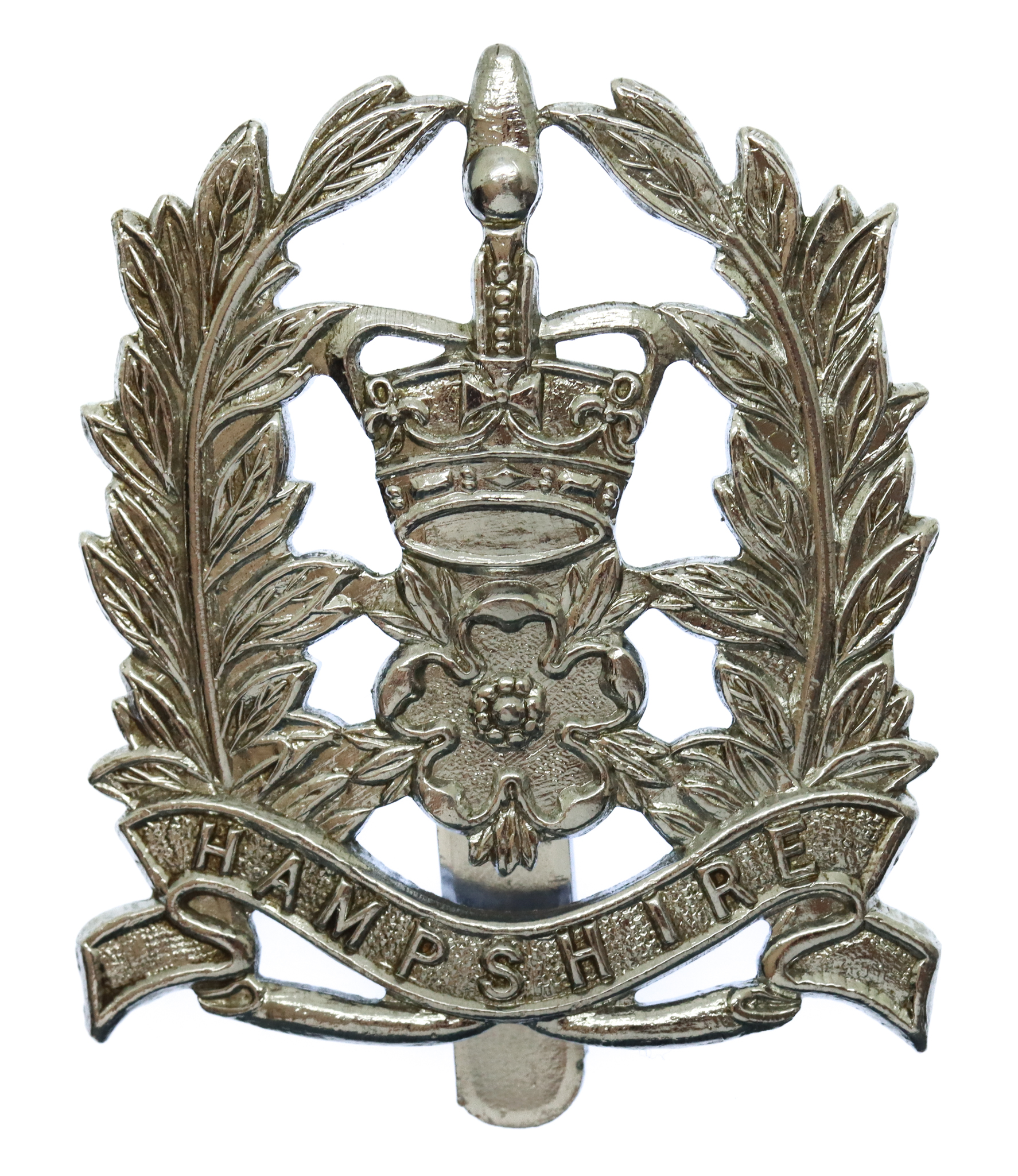 Hampshire Constabulary Constables Cap Badge - Queen's Crown