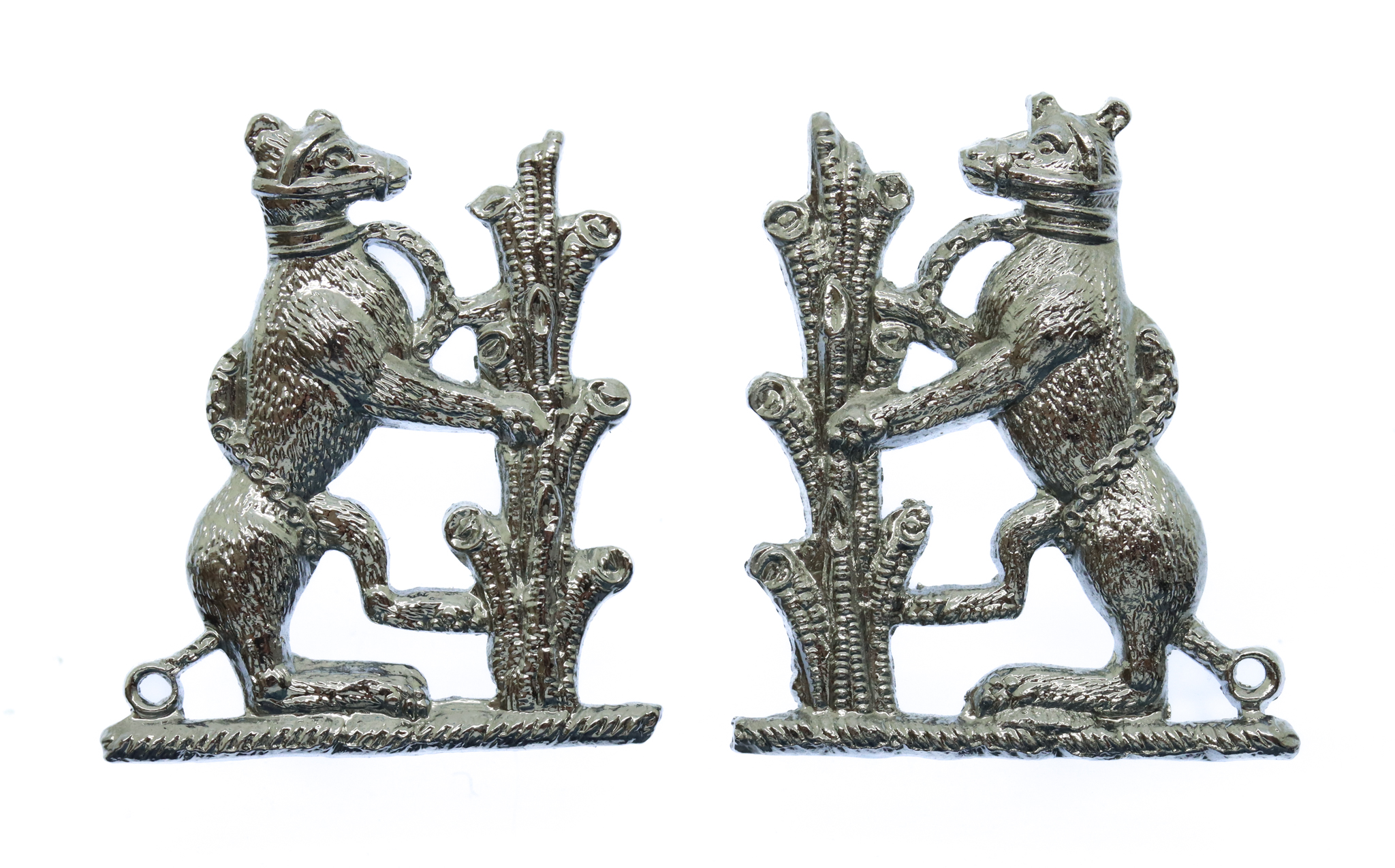 Pair of Warwickshire Constabulary Collar Badges