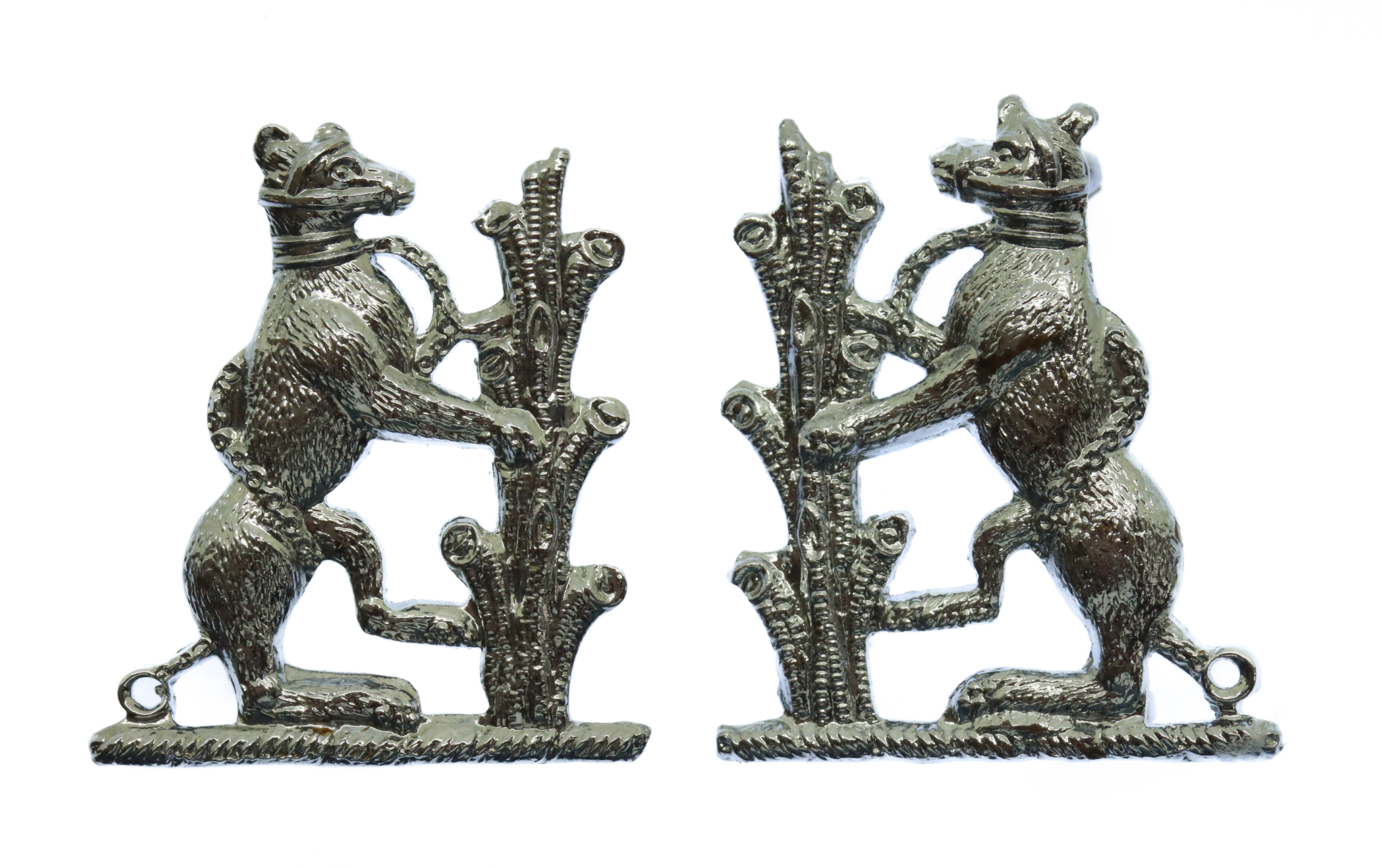 Pair of Warwickshire Constabulary Collar Badges