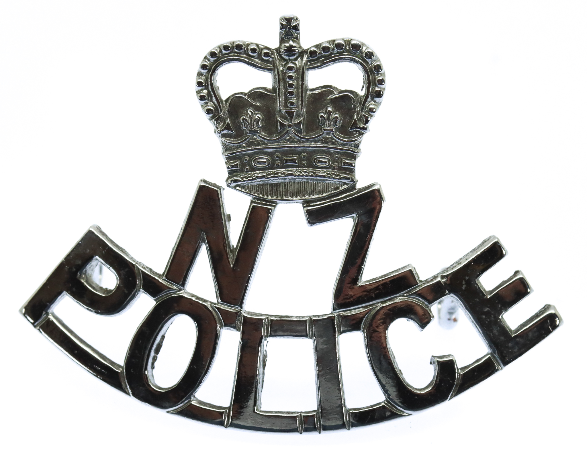 New Zealand Police Cap Badge - Queen's Crown
