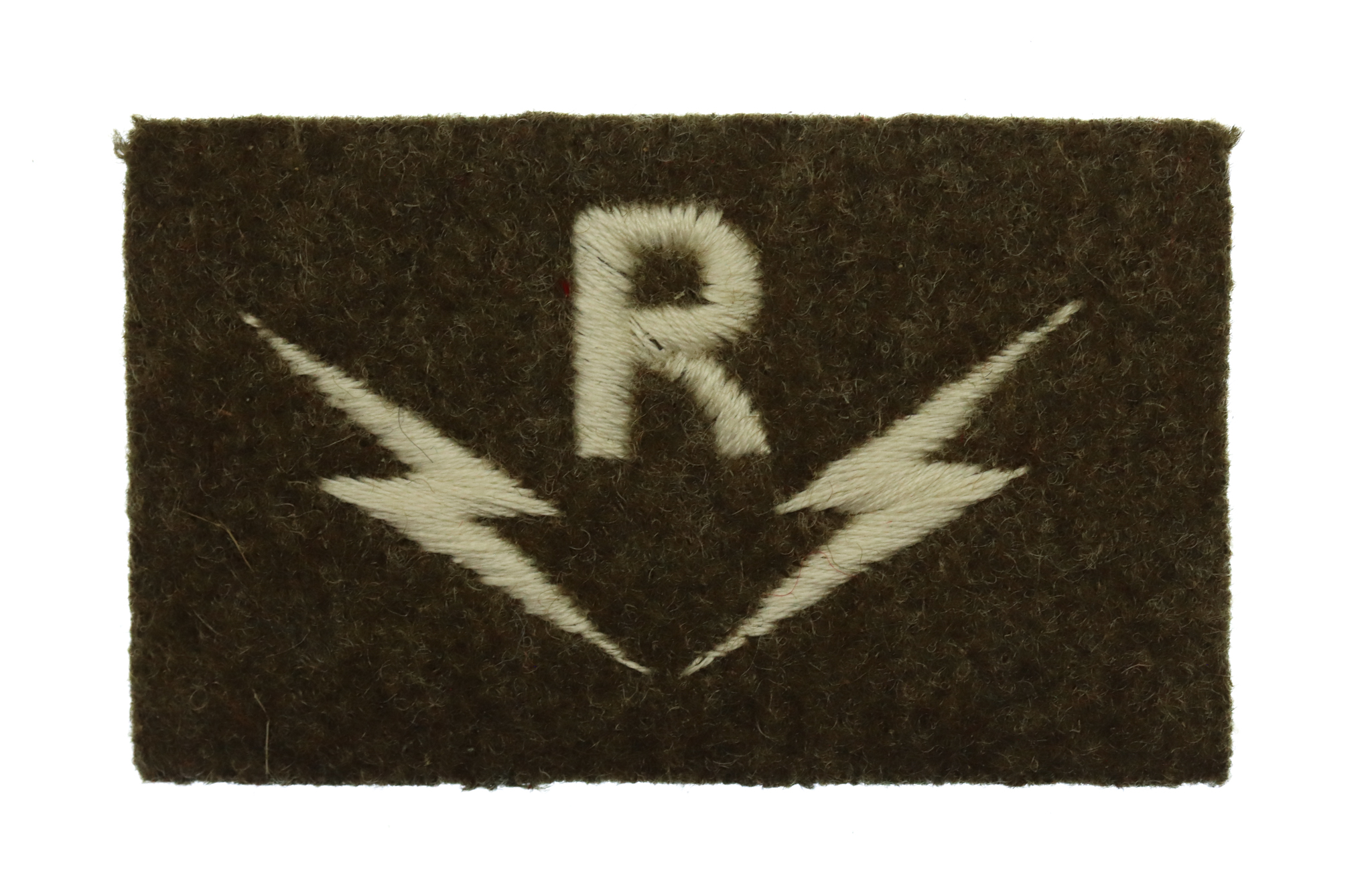 Royal Electrical & Mechanical Engineers (R.E.M.E.) Radar Mechanic Cloth Trade Badge