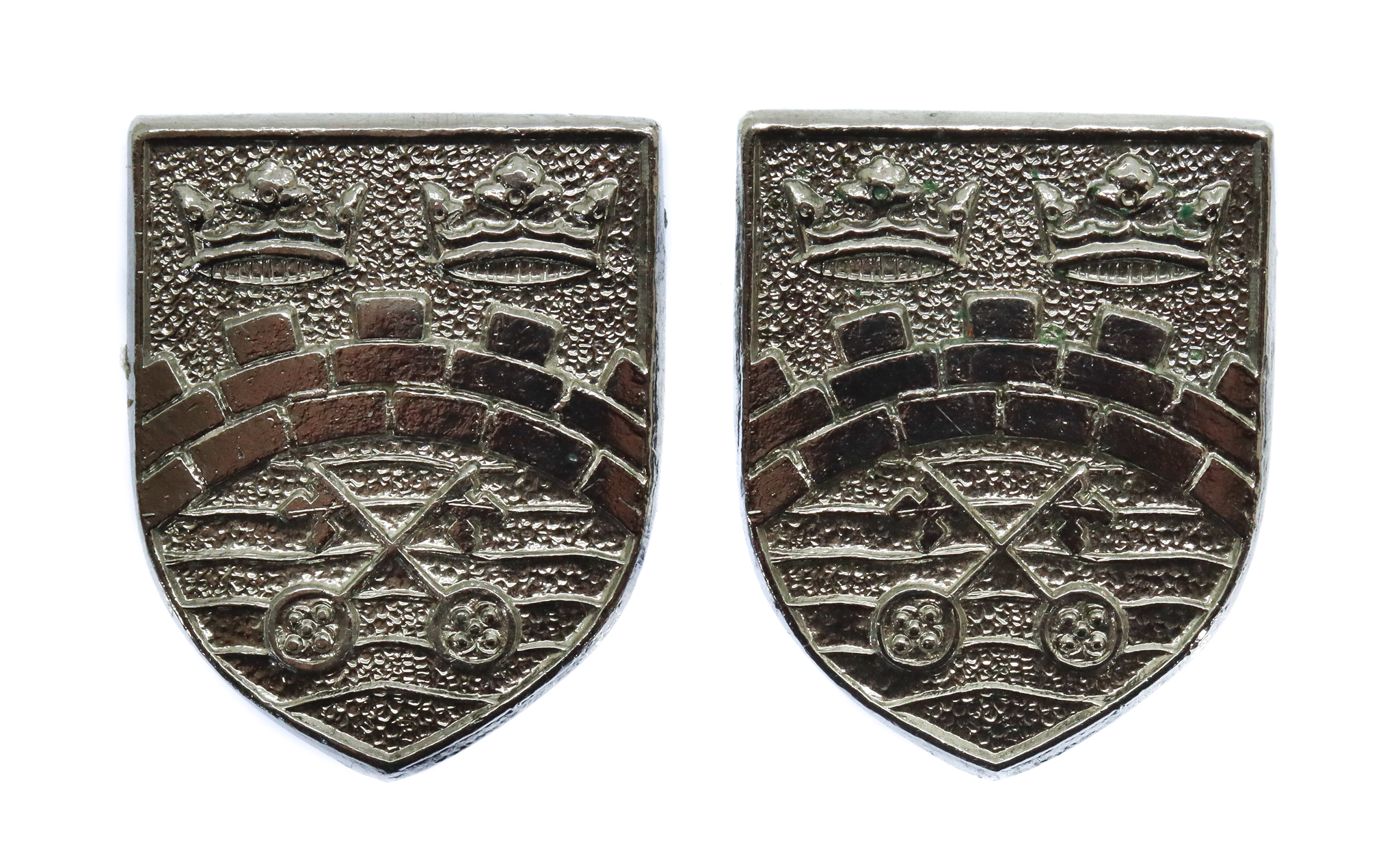 Pair of Mid-Anglia Constabulary Collar Badges