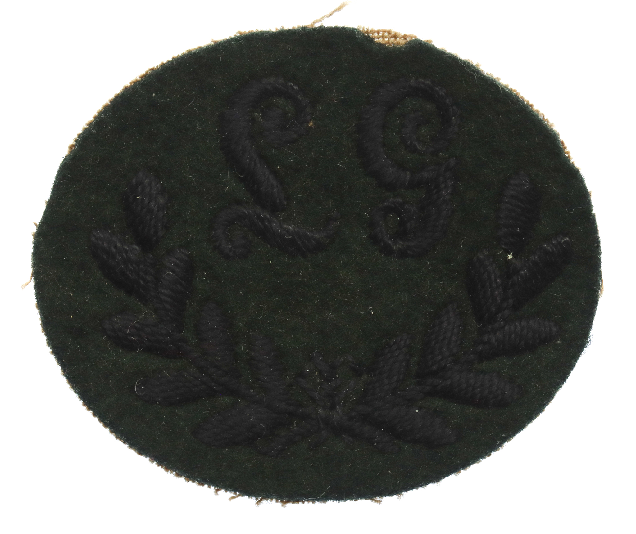 British Army Lewis Gunner (L.G.) Cloth Proficiency Arm Badge (Rifle Regiments)