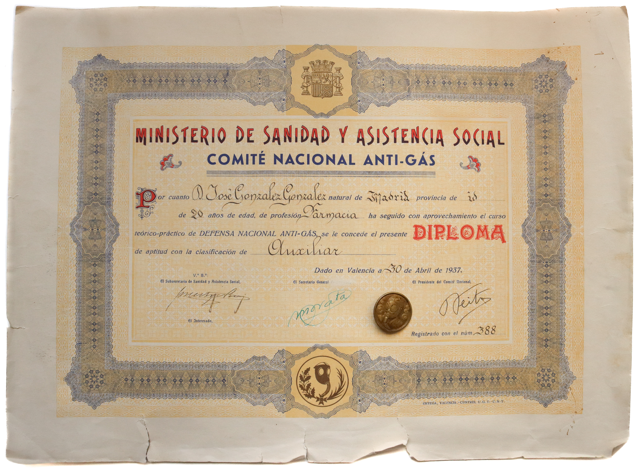 Spanish Civil War Anti-Gas Proficiency Badge and Award Certificate / Diploma 