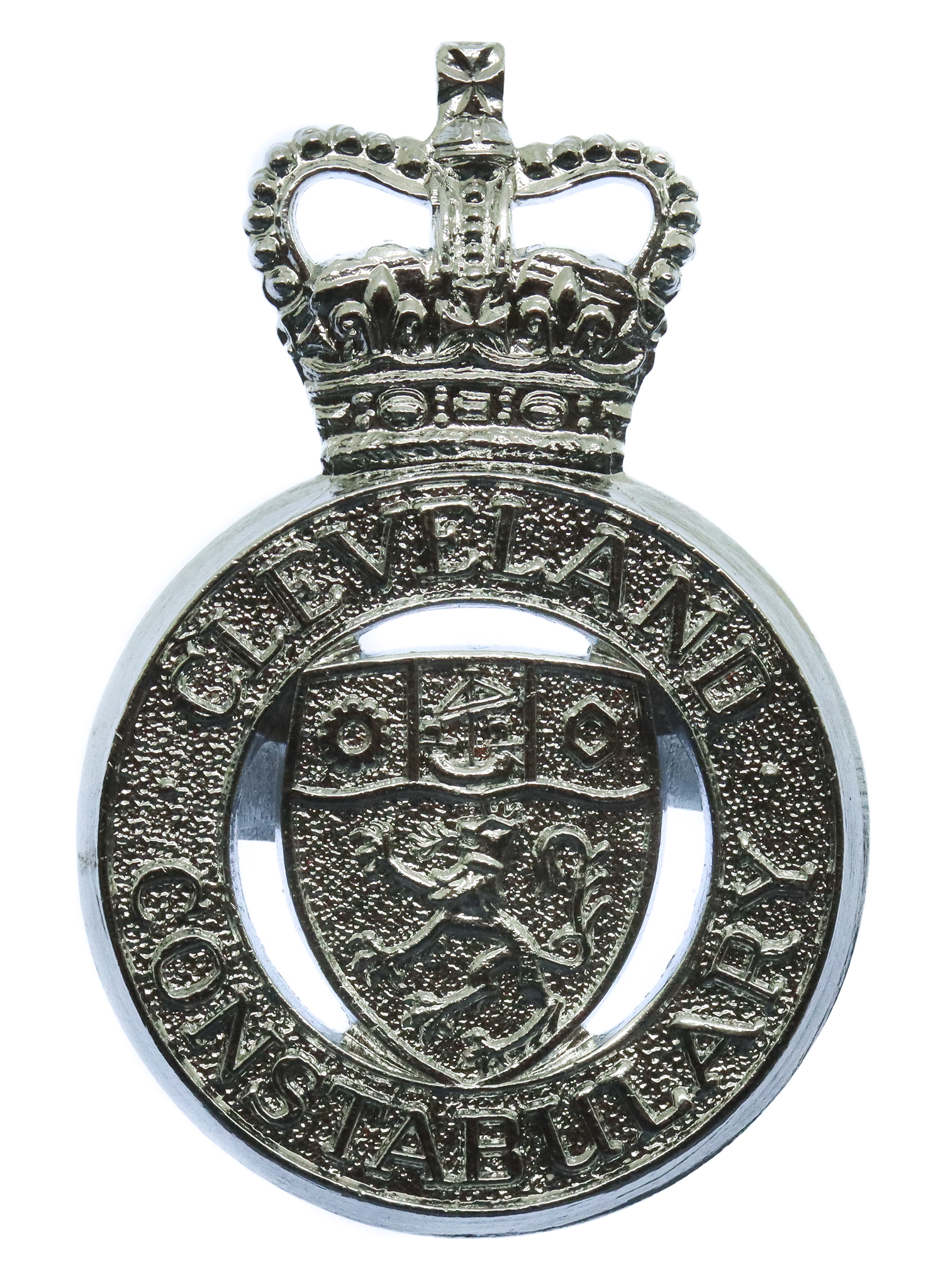 Cleveland Constabulary Cap Badge - Queen's Crown