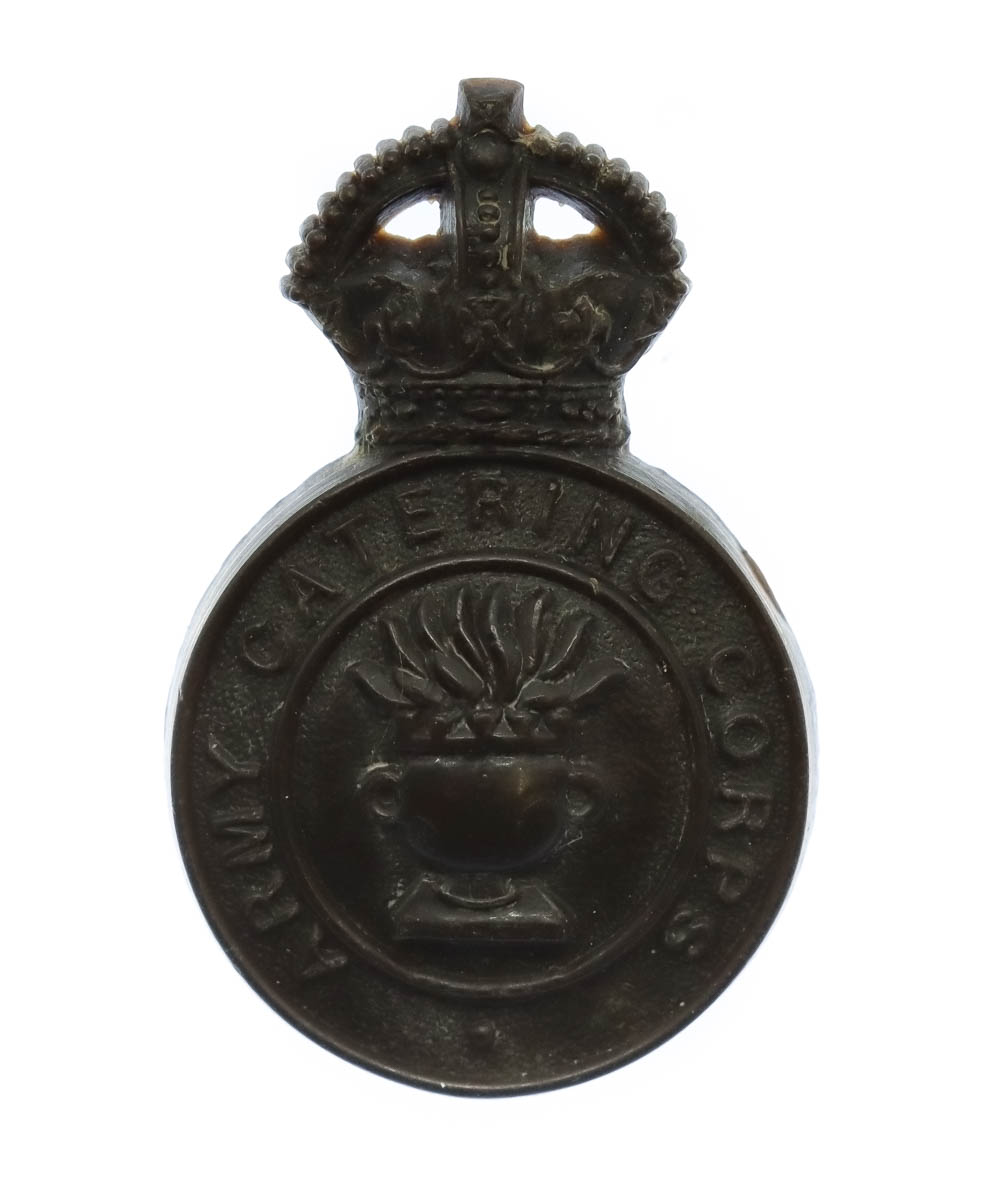 Army Catering Corps  WW2 Plastic Economy Cap Badge