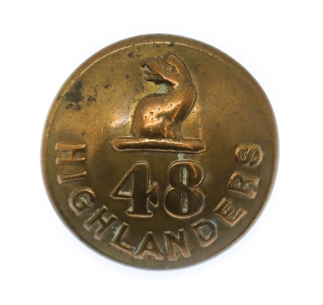 48th Highlanders of Canada Officer's Button (26mm)