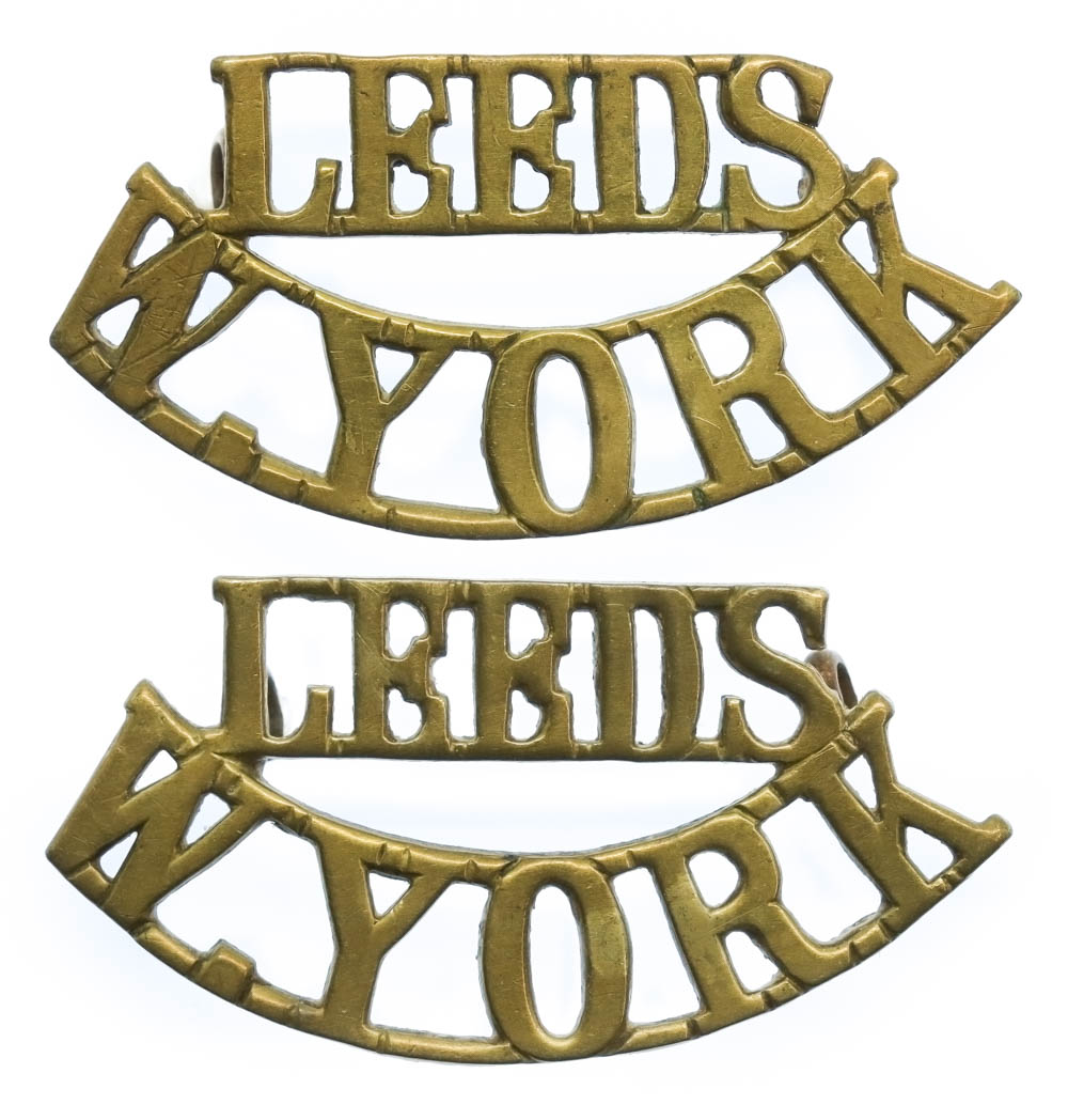Pair of WW1 1st & 2nd Leeds Pals Bns. West Yorkshire Regiment (LEEDS/W.YORK) Shoulder Titles