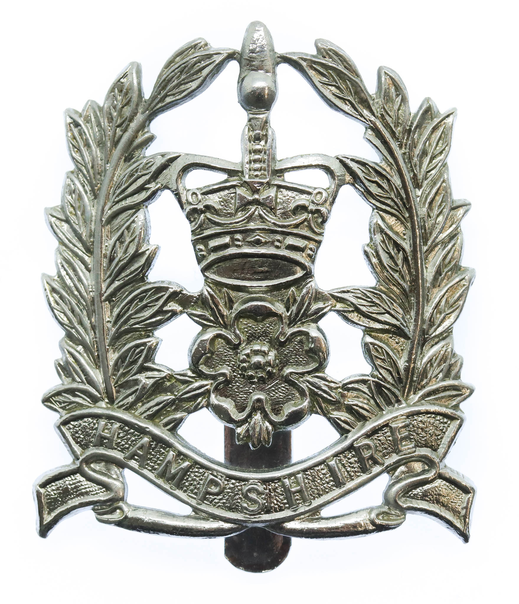 Hampshire Constabulary Constables Cap Badge - Queen's Crown