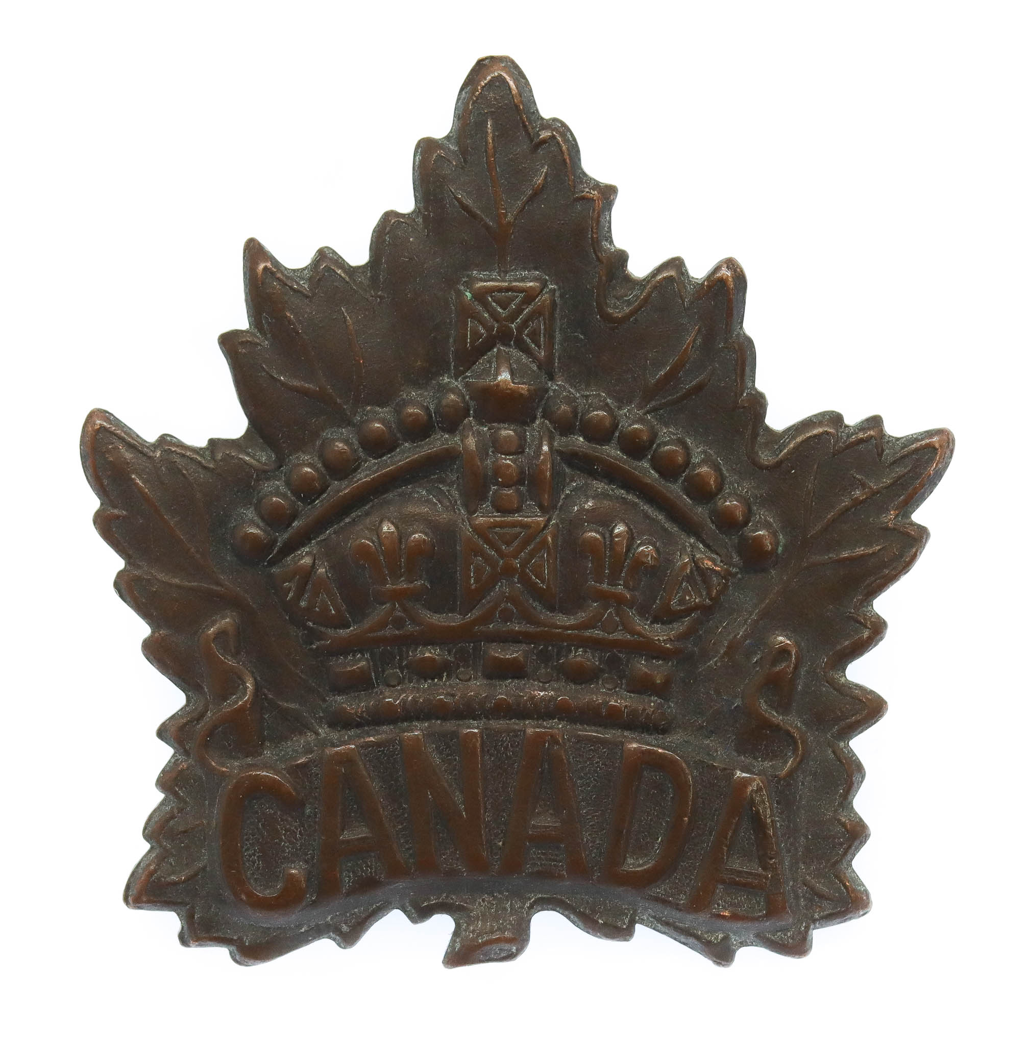 Canadian Canada WWI General Service Cap Badge (Birks 1915)