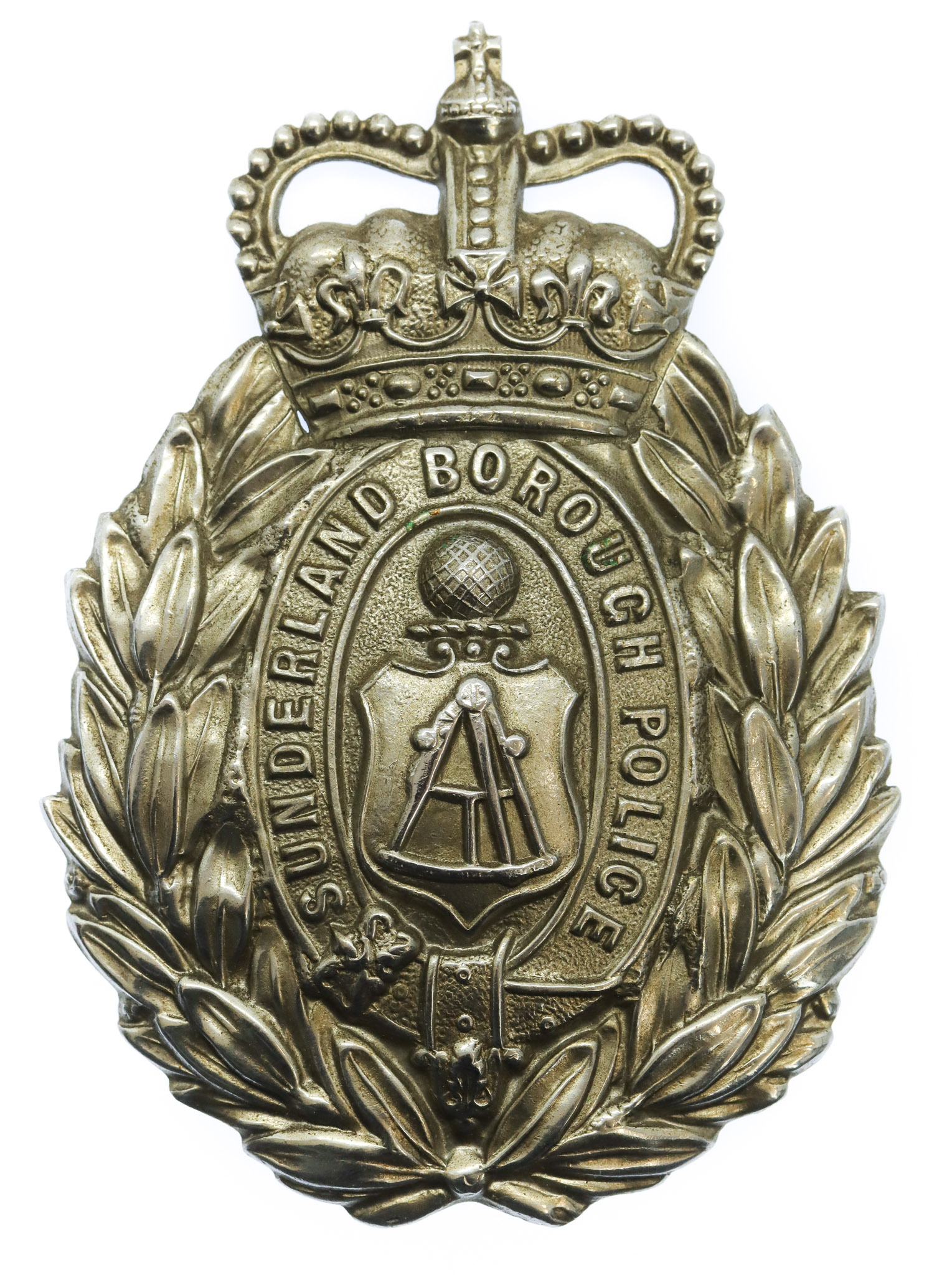 Sunderland Borough Police Wreath Helmet Plate - Queen's Crown