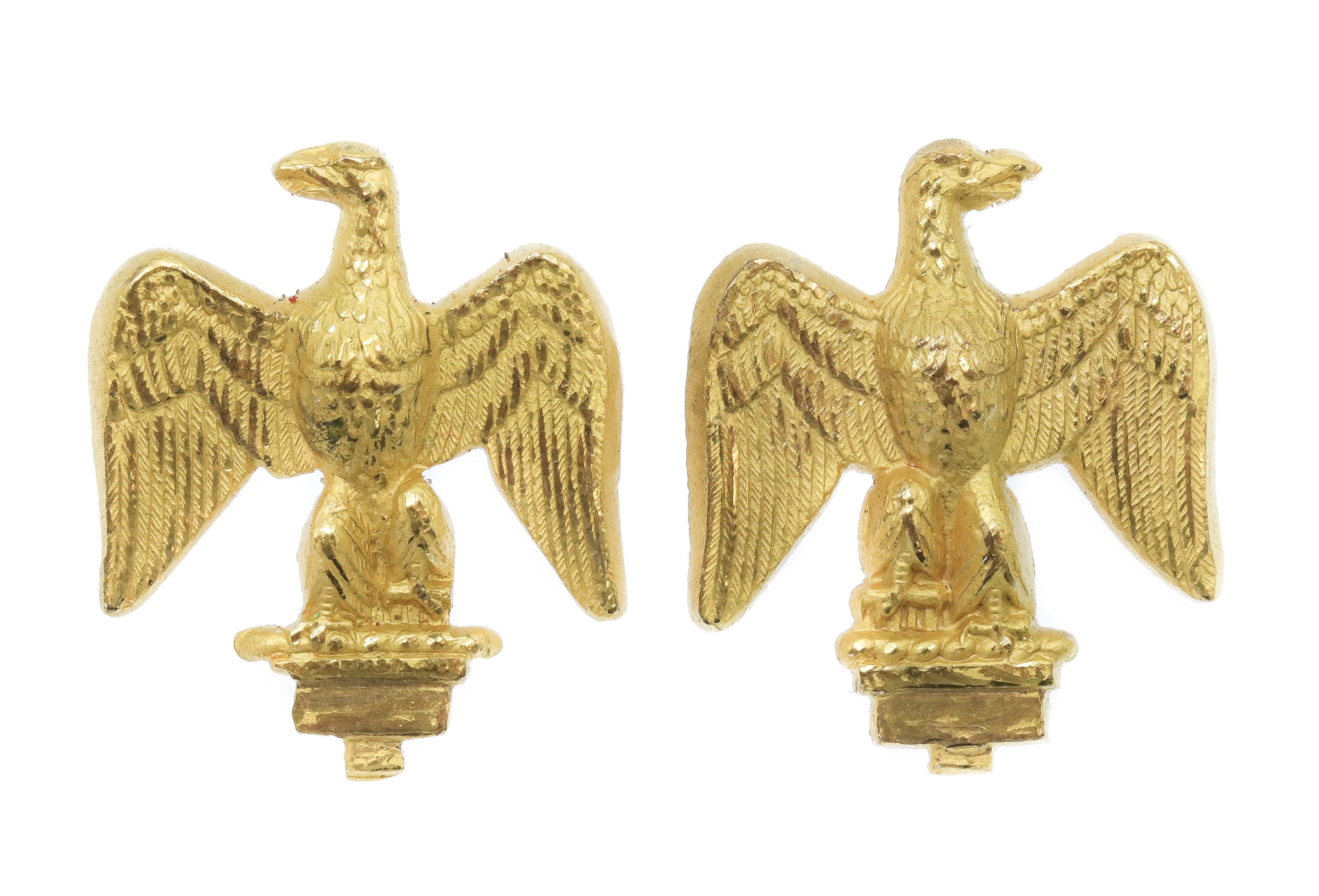Pair of Essex Regiment Officer's Gilt Collar Badges
