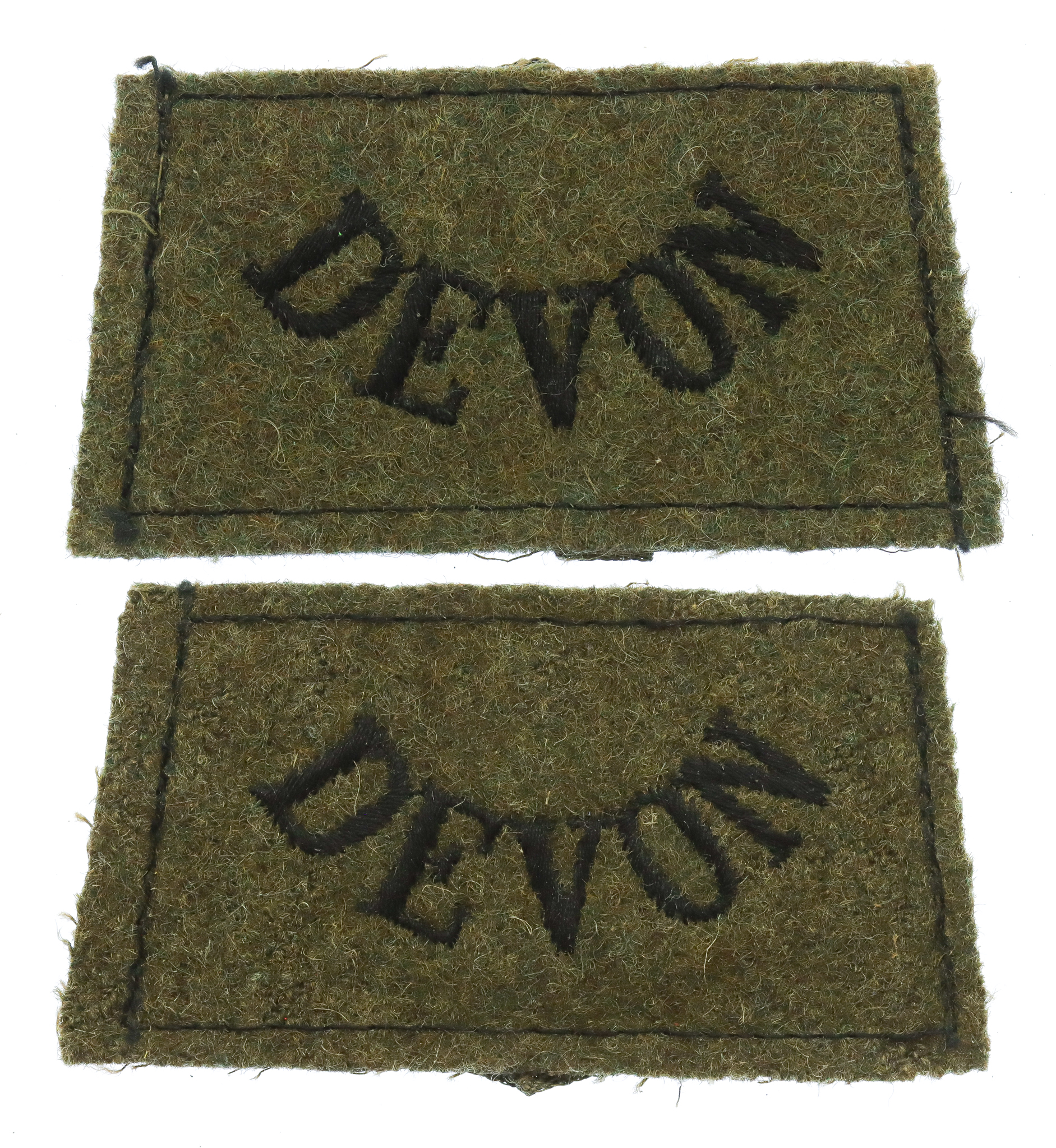 Pair of Devonshire Regiment (DEVON) WW2 Cloth Slip On Shoulder Titles