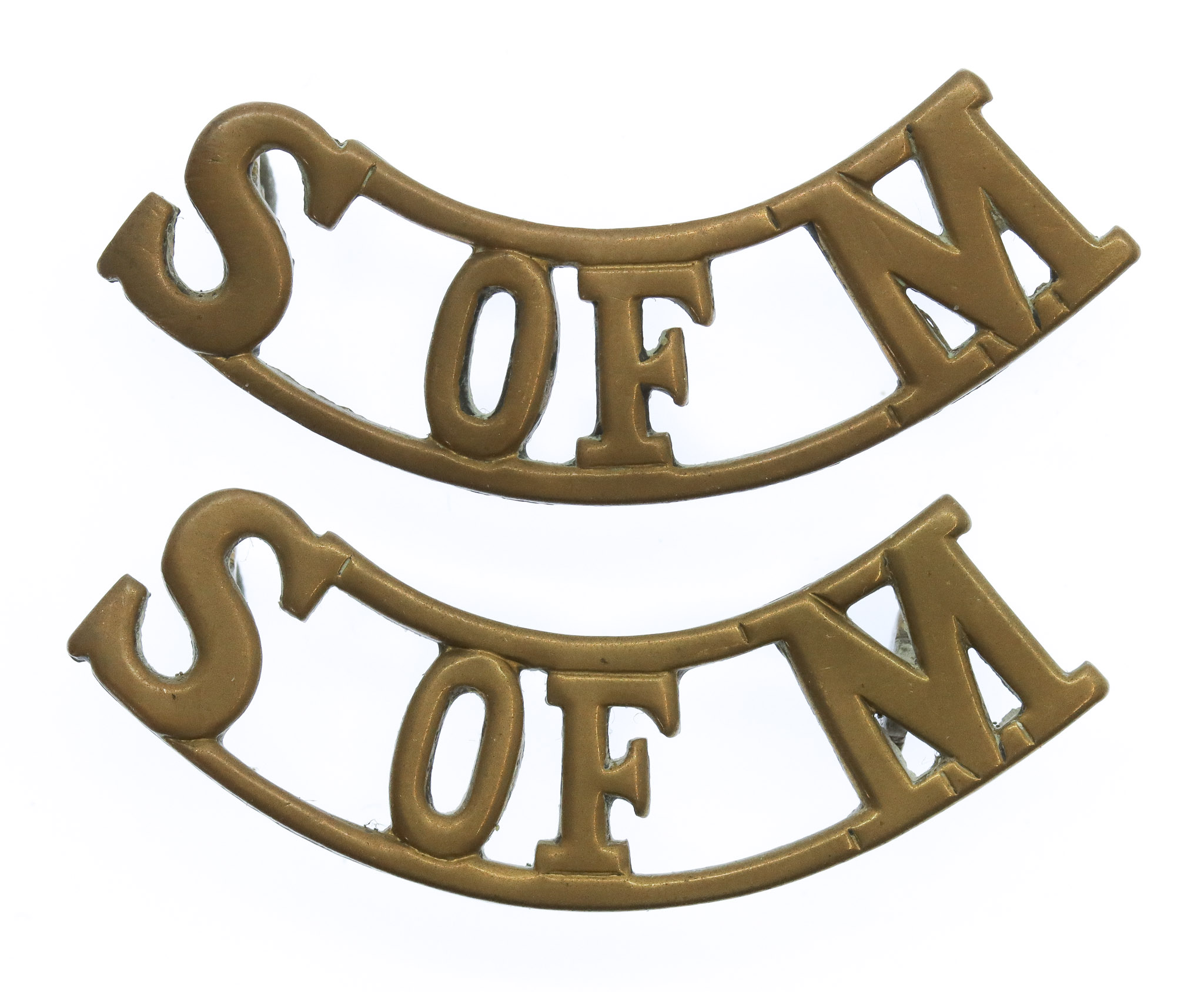 Pair of School of Musketry (S of M) Shoulder Titles