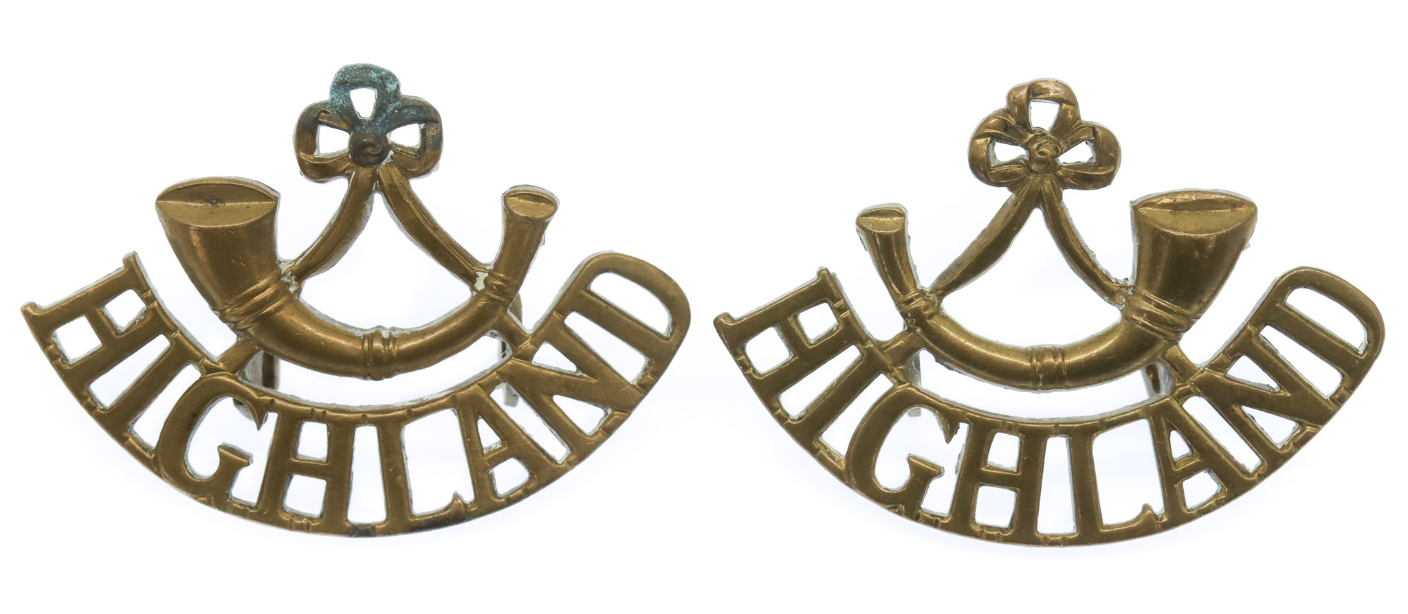 Pair of Highland Light Infantry H.L.I. (Bugle/HIGHLAND) Shoulder Titles 