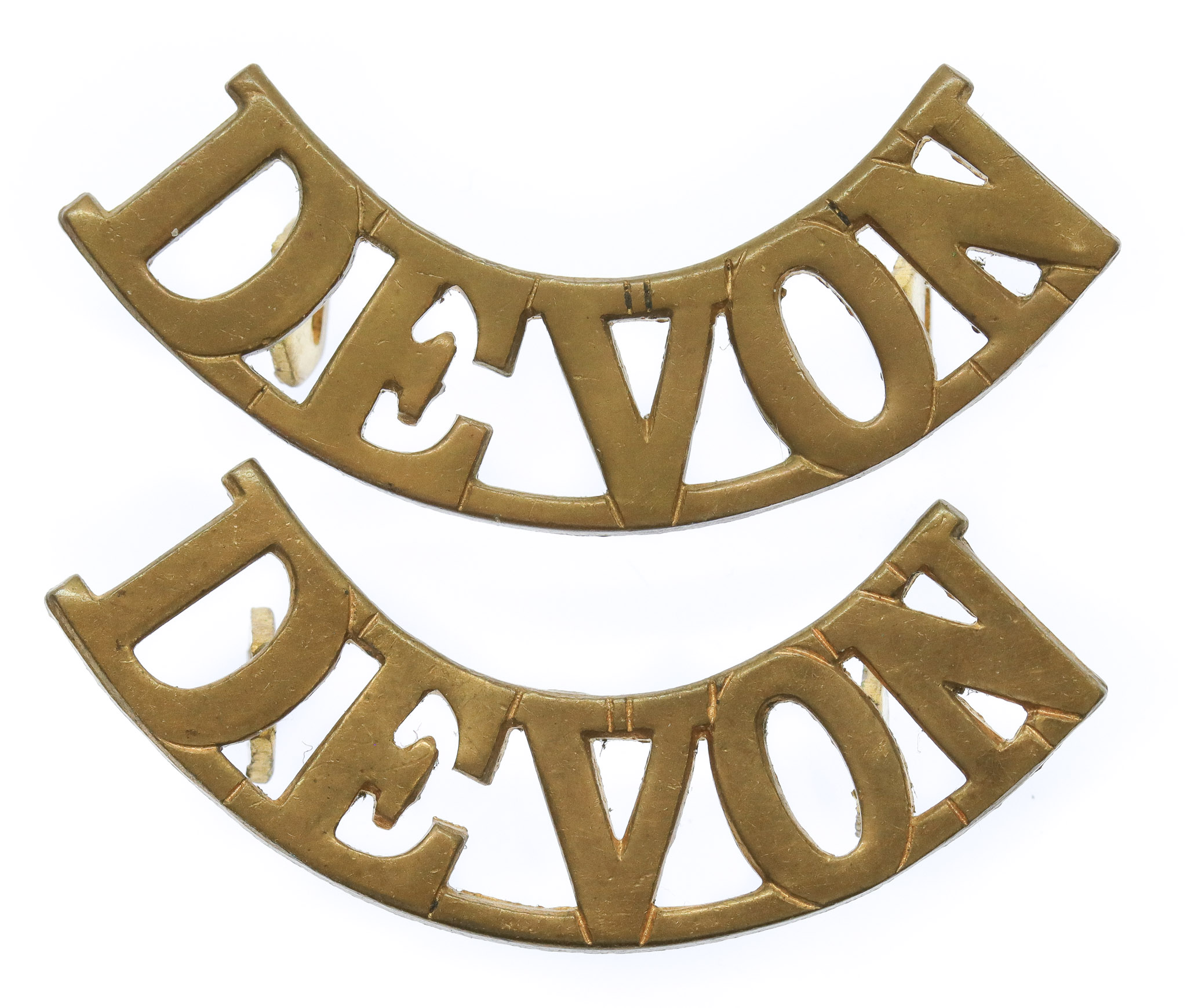 Pair of Devonshire Regiment (DEVON) Shoulder Titles