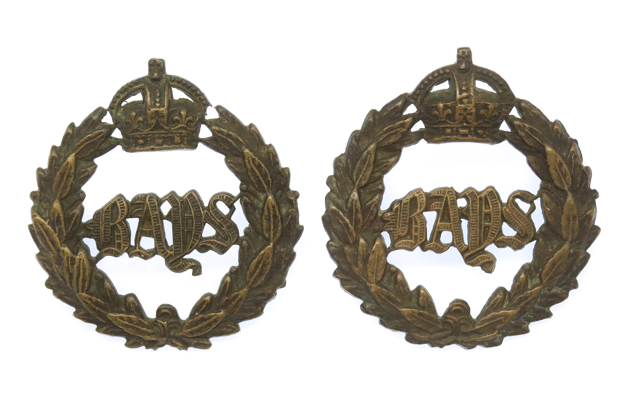 Pair of 2nd Dragoon Guards (Queen's Bays) Collar Badges - King's Crown