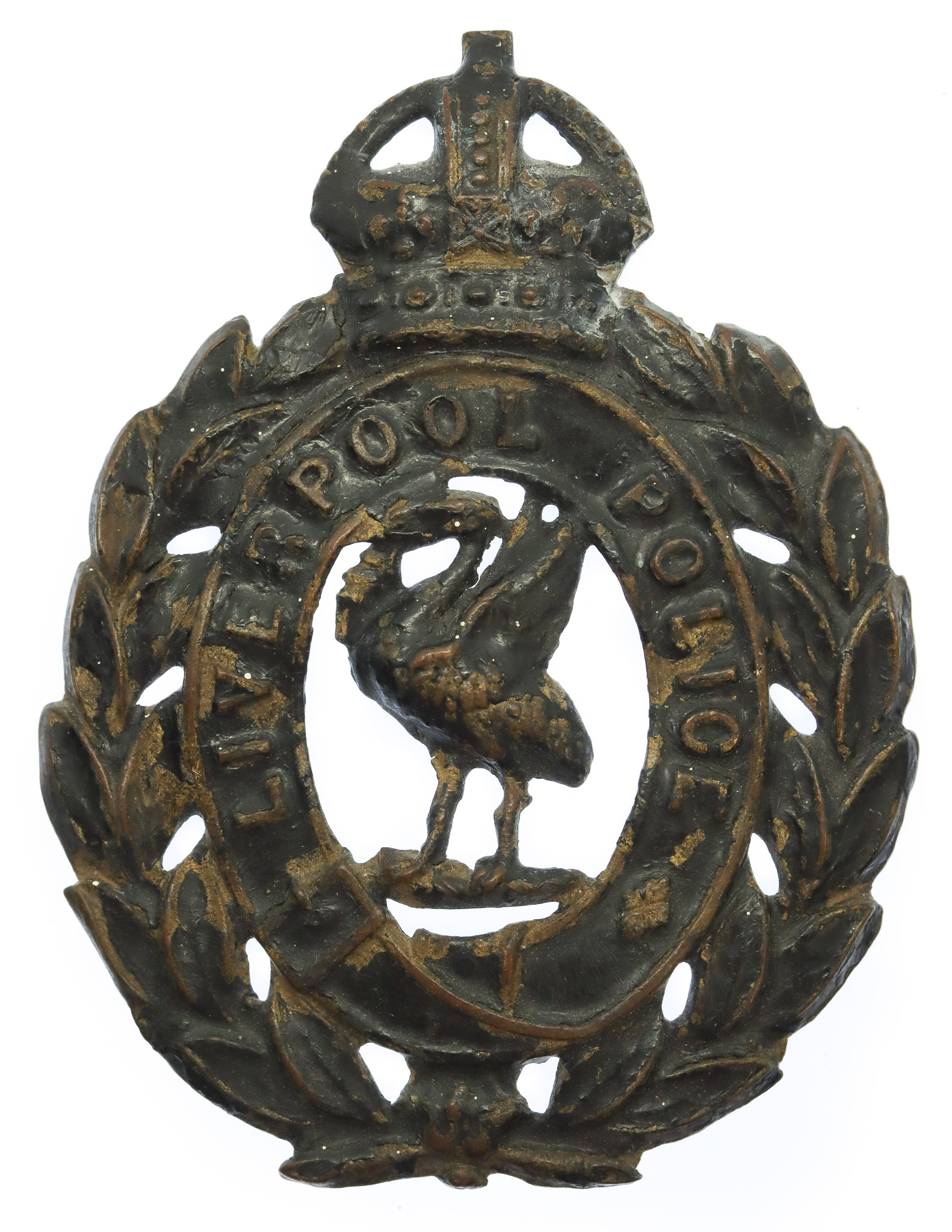 Liverpool City Police Black Wreath Helmet Plate - King's Crown