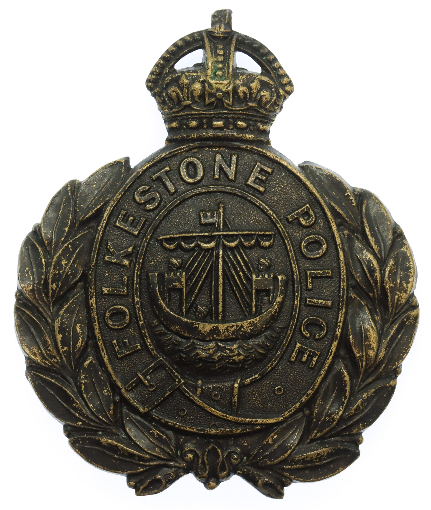 Folkestone Borough Police Black Wreath Helmet Plate - King's Crown
