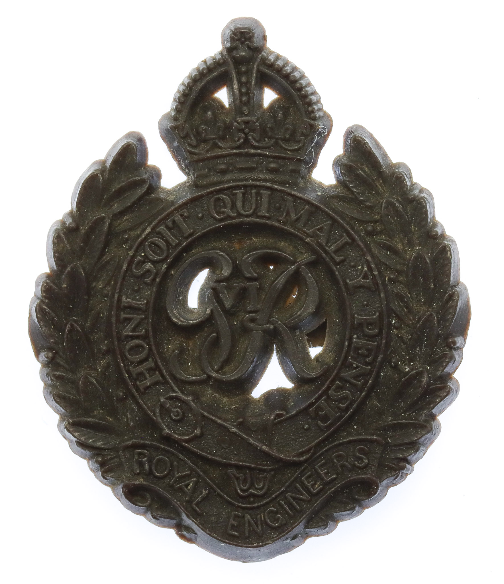 Royal Engineers WW2 Plastic Economy Cap Badge