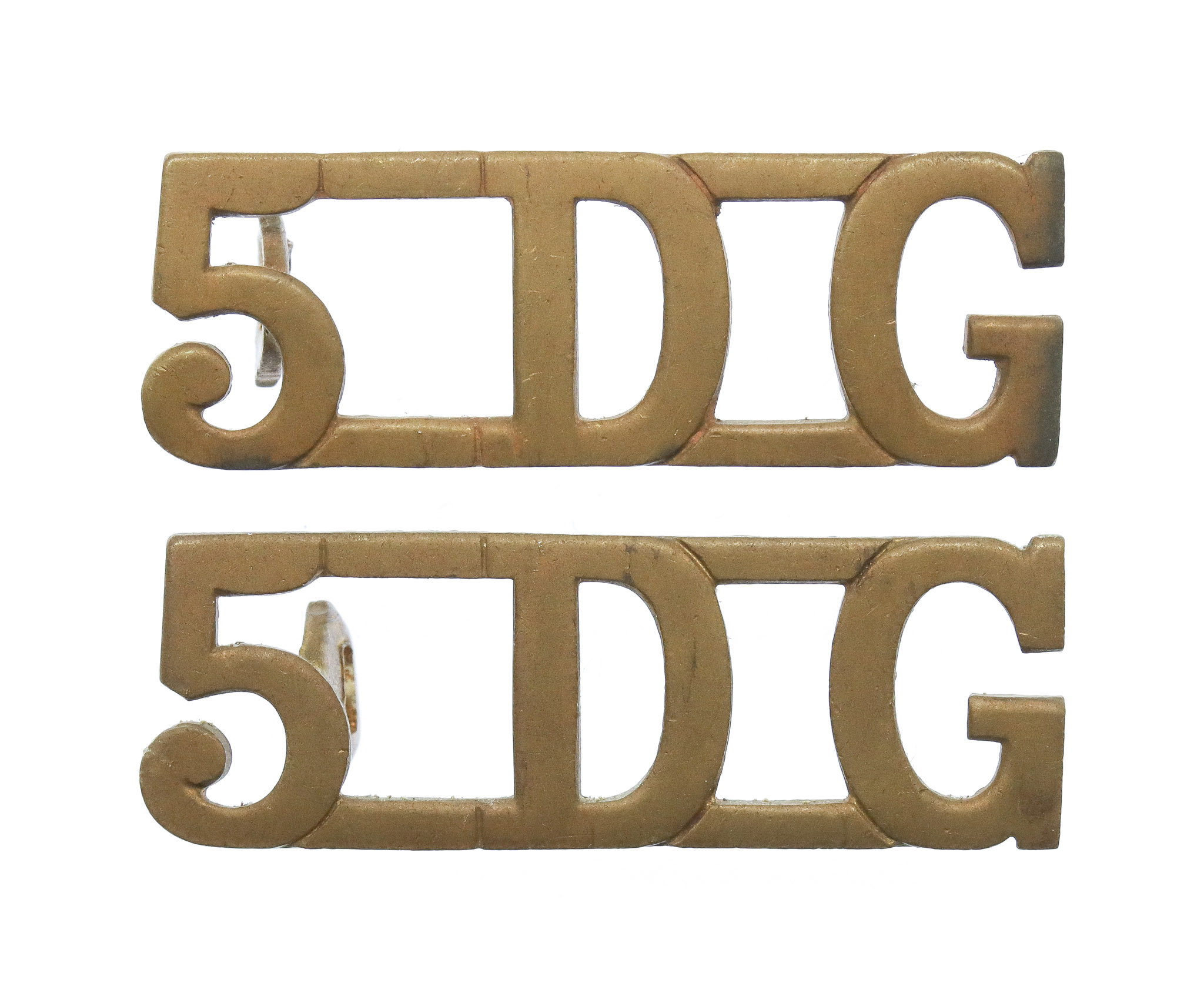 Pair of 5th Dragoon Guards (5 DG) Shoulder Titles
