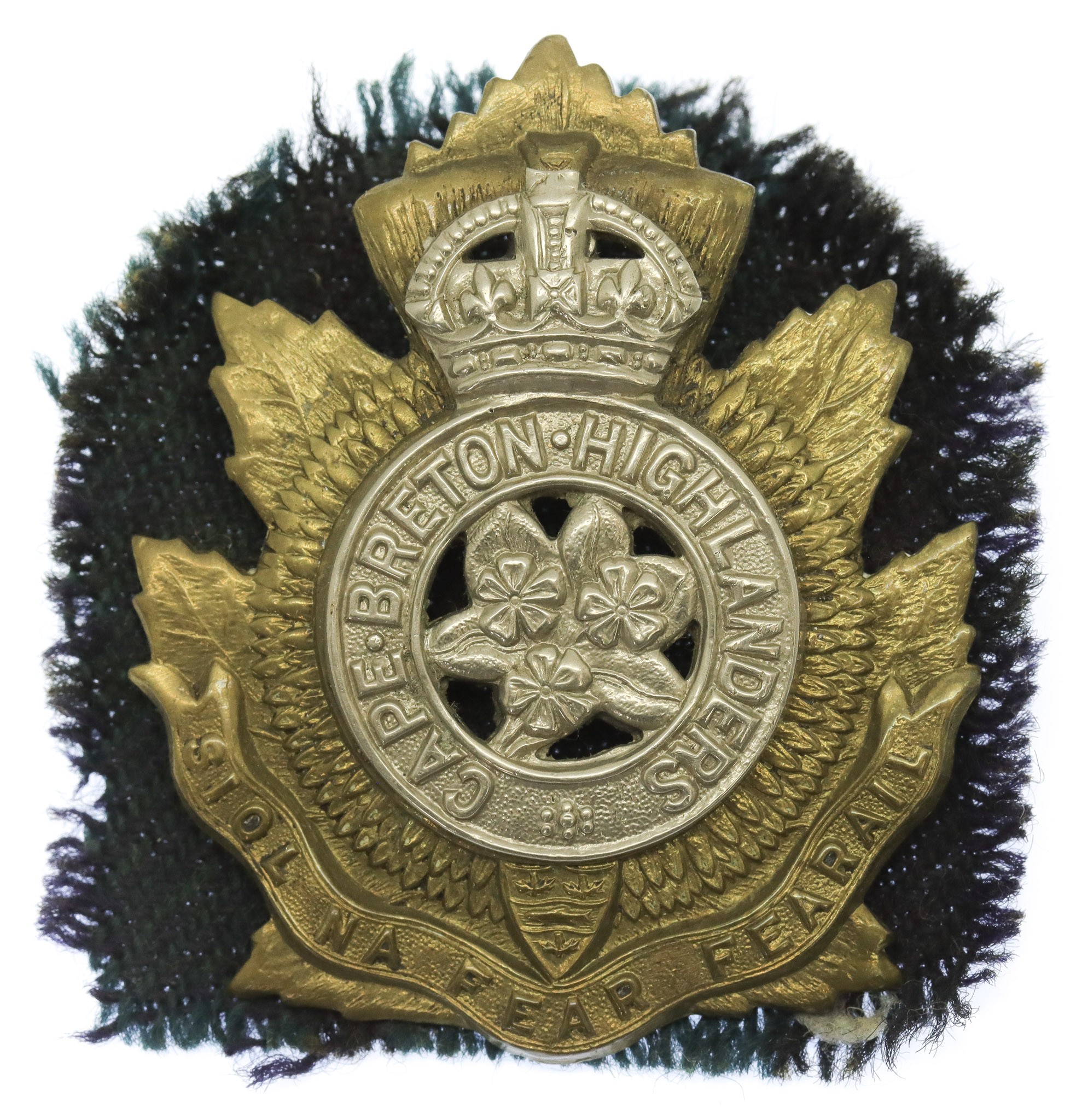 Canadian Cape Breton Highlanders Cap Badge - King's Crown
