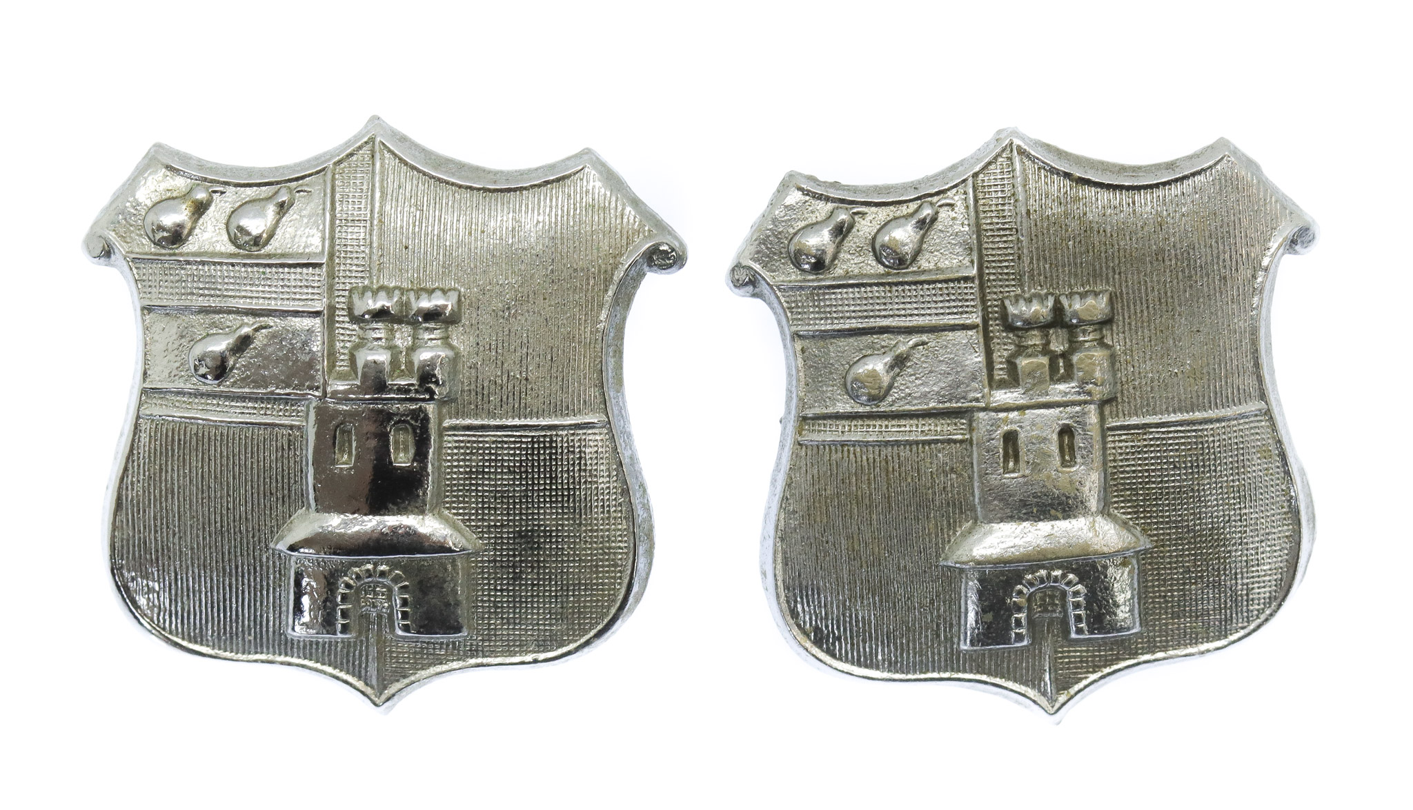 Pair of Worcester City Police Collar Badges