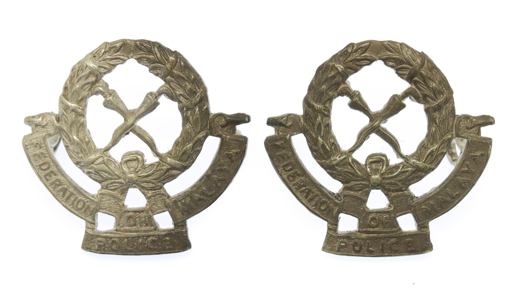 Pair of Federation of Malaya Police Collar Badges