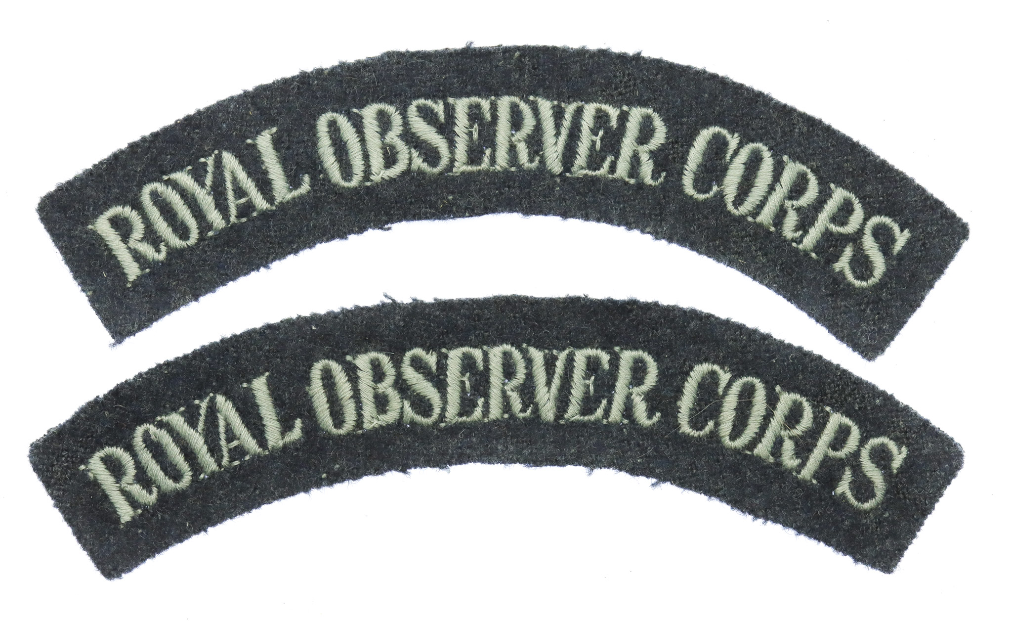 Pair of Royal Observer Corps (ROYAL OBSERVER CORPS) Cloth Shoulder Titles