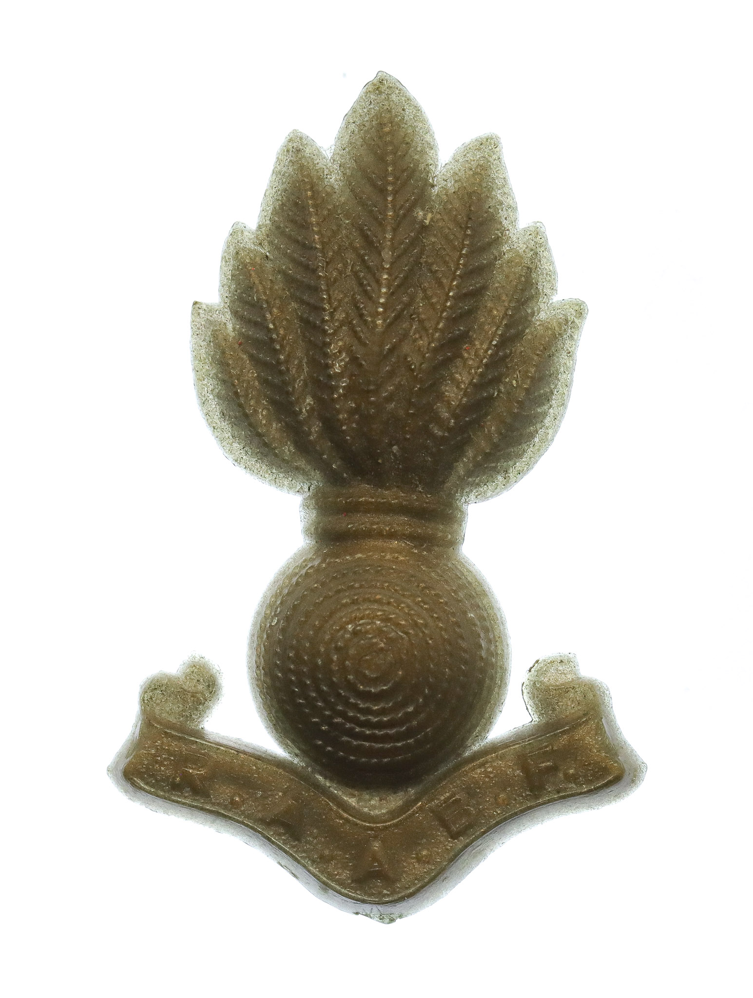 Royal Artillery Association Benevolent  Fund (R.A.A.B.F.) WW2 Plastic Badge