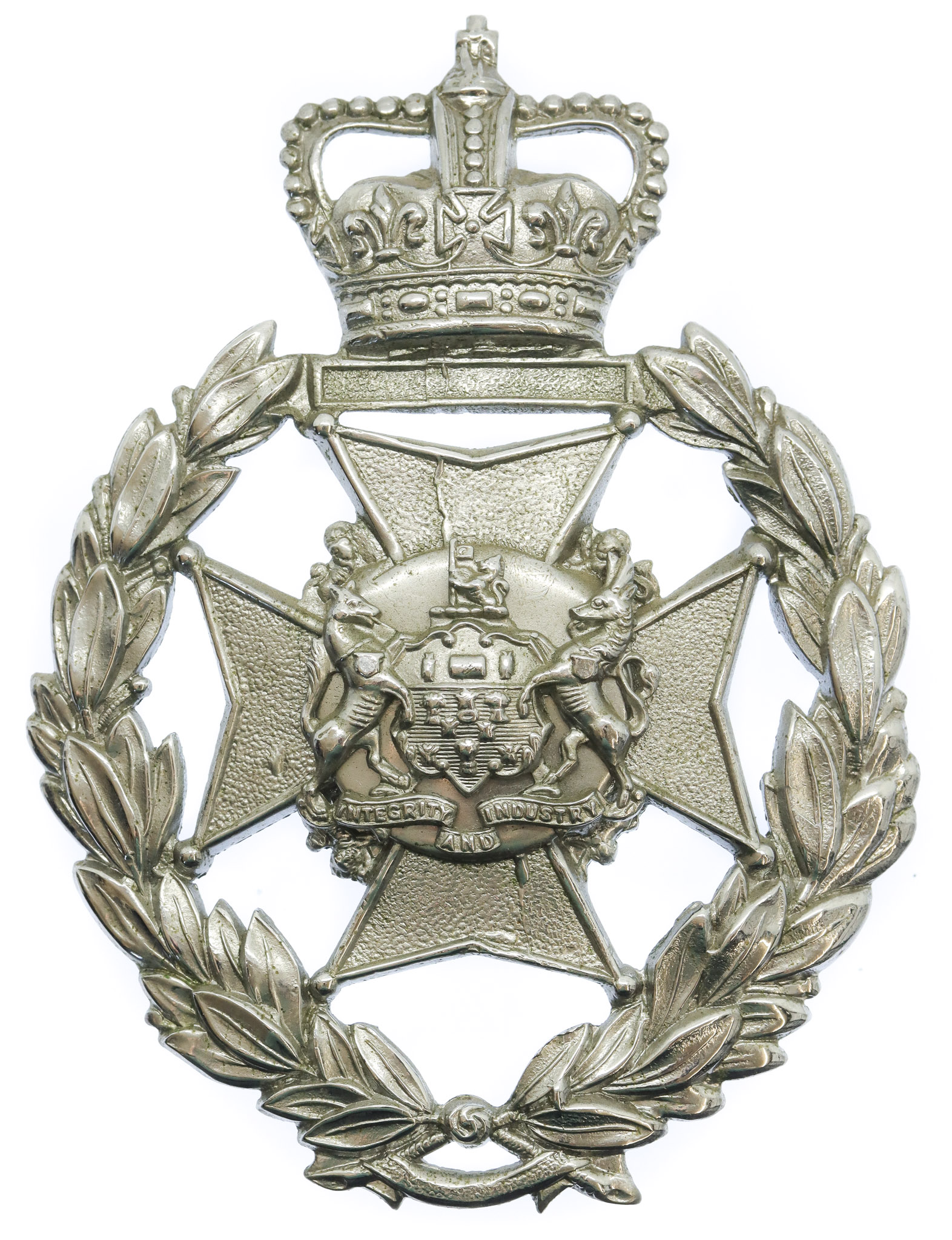Salford City Police Wreath Helmet Plate - Queen's Crown
