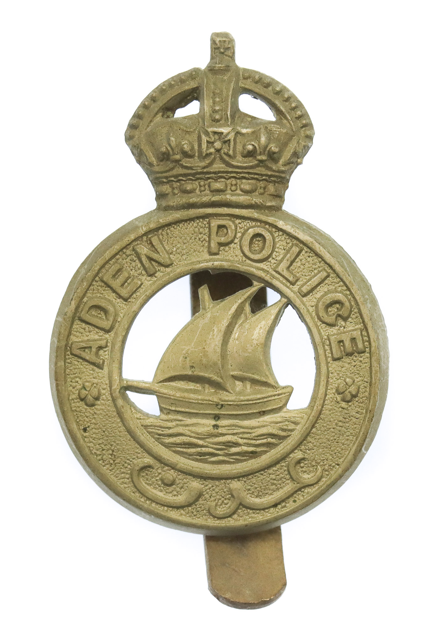 Aden Police Cap Badge - King's Crown